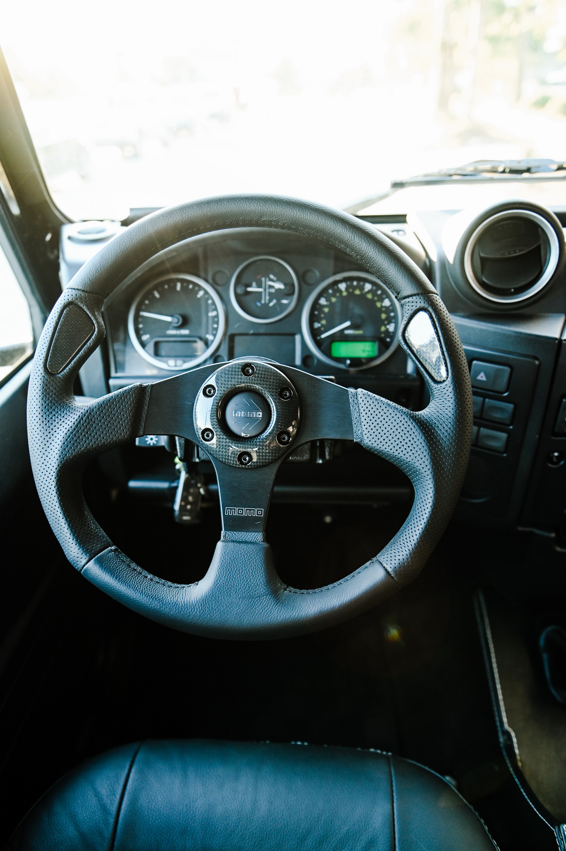 Osprey’s Land Rover Defender 90 Has Classic Looks, Modern Power