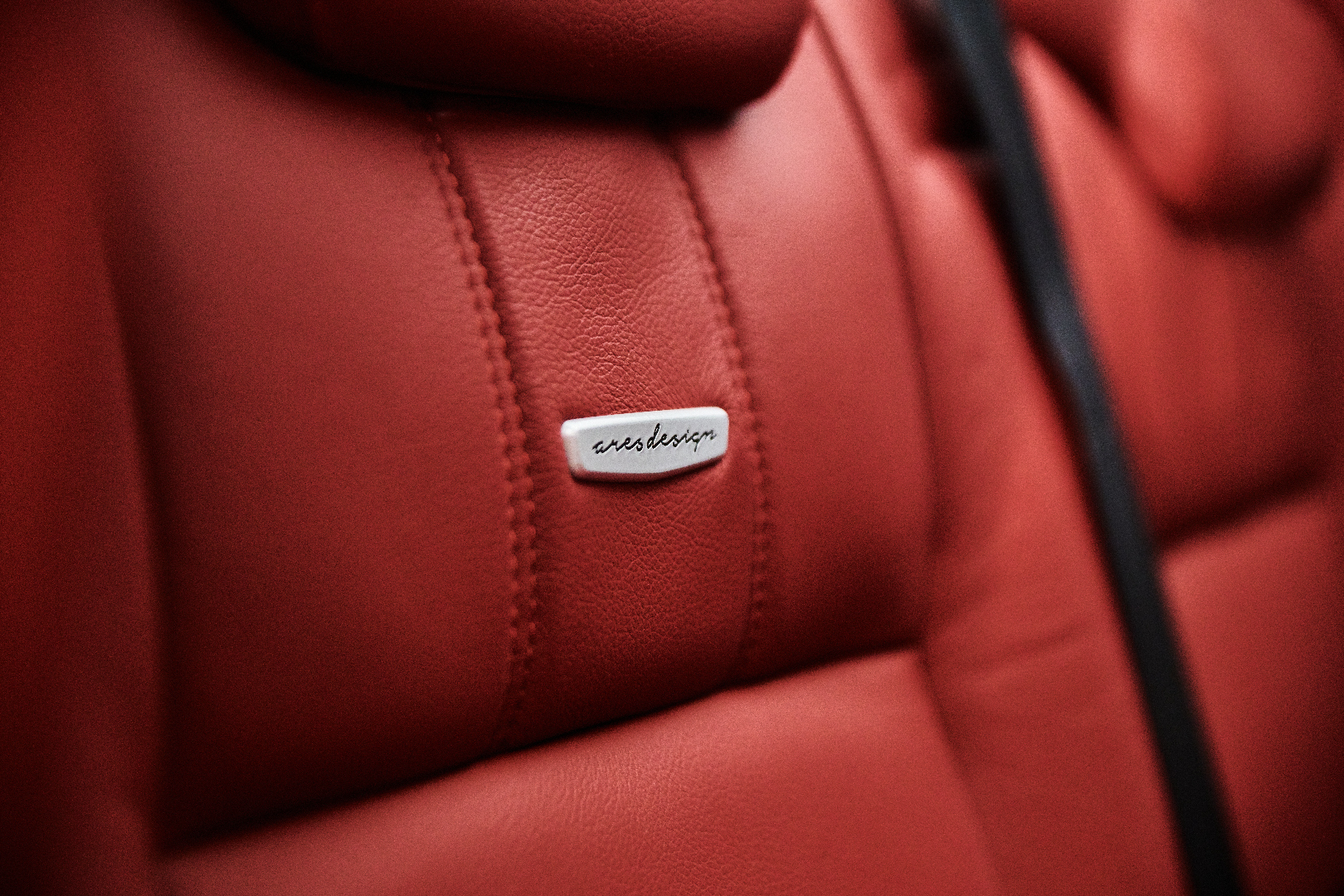 Ares Design Breathes New Life Into Classic Land Rover Defender 110 SW With Spec 1.2 Limited Edition