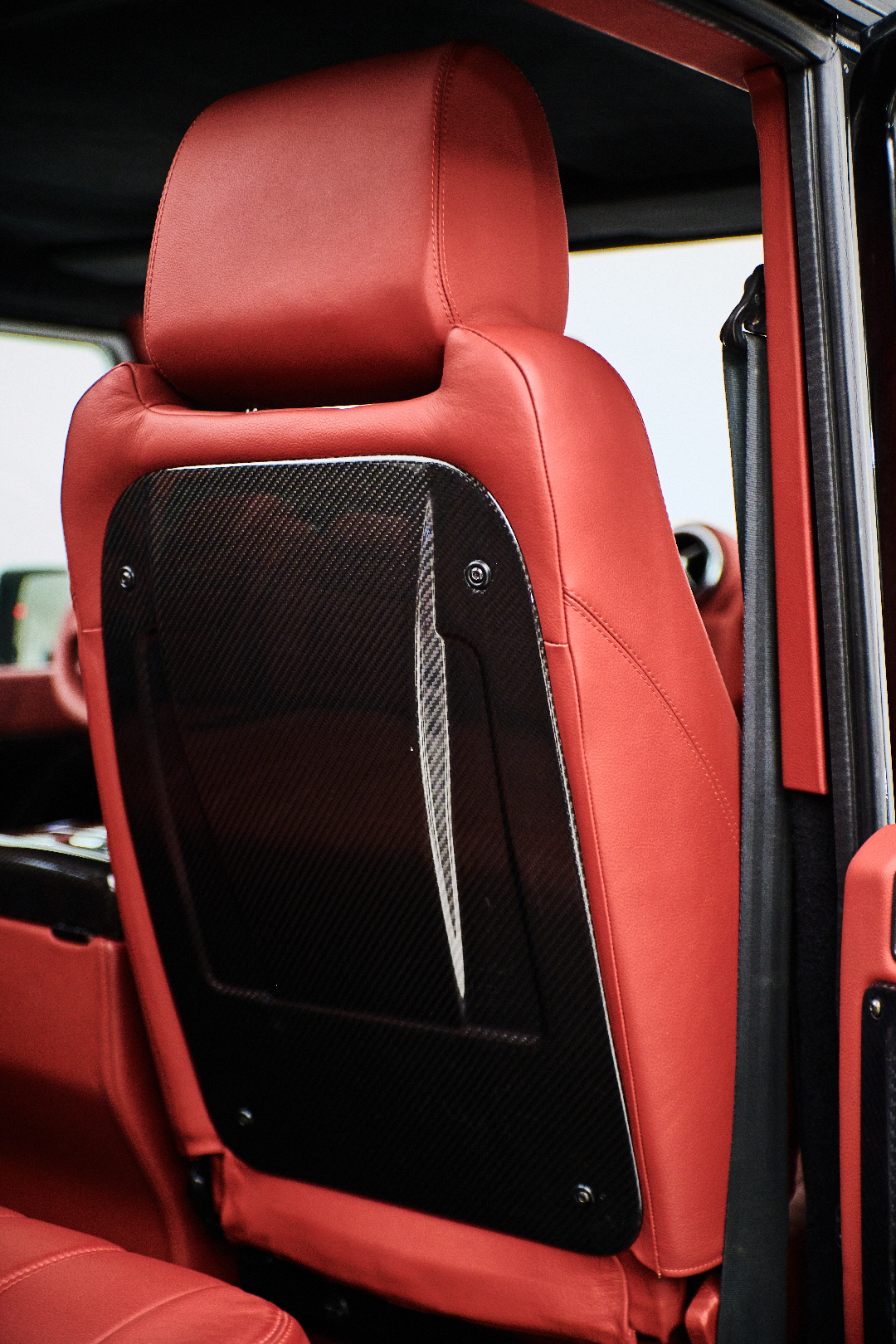 Ares Design Breathes New Life Into Classic Land Rover Defender 110 SW With Spec 1.2 Limited Edition