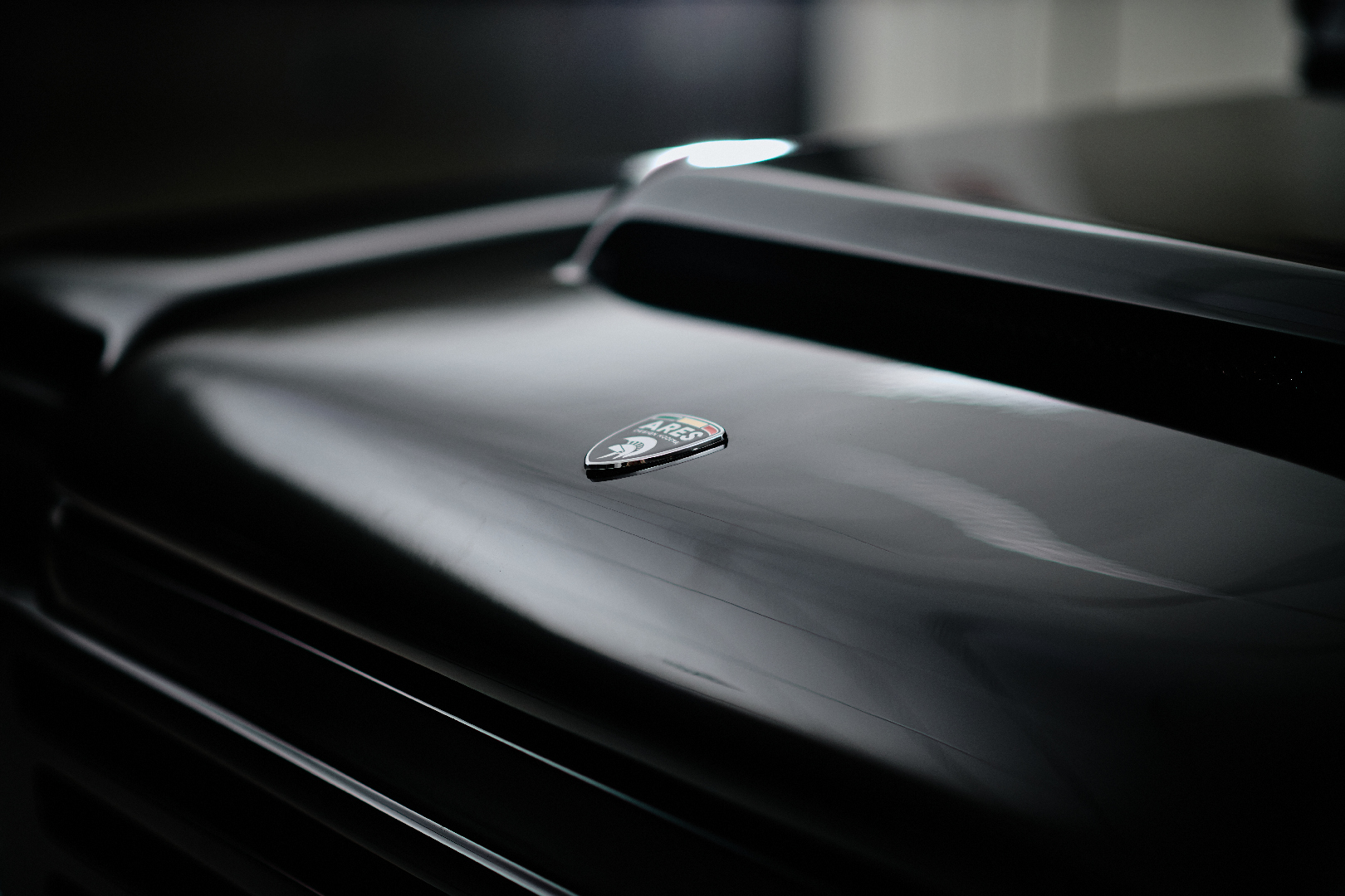 Ares Design Breathes New Life Into Classic Land Rover Defender 110 SW With Spec 1.2 Limited Edition