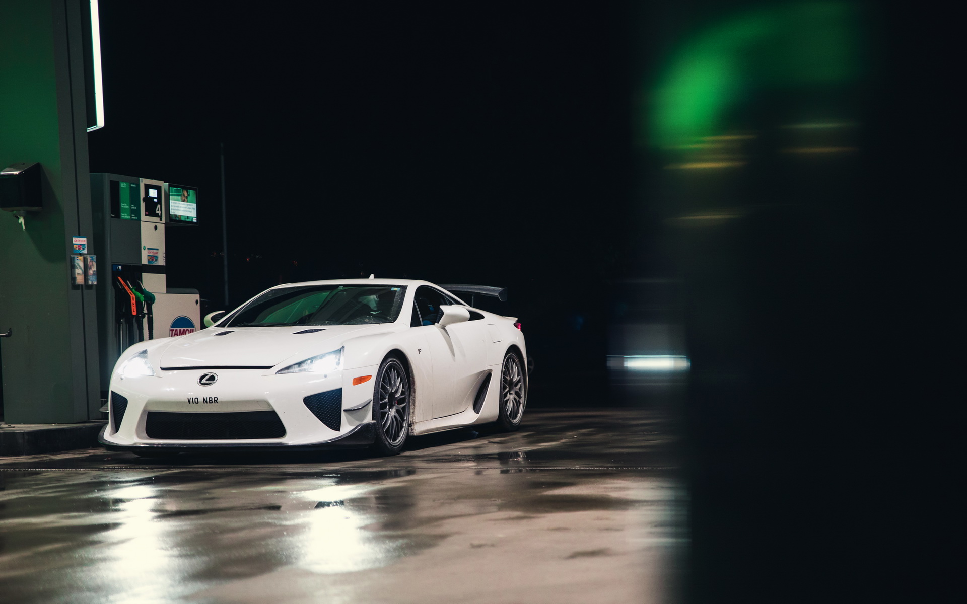 Watch The Lexus LFA Literally Blow 10 Candles Off Its Birthday Cake