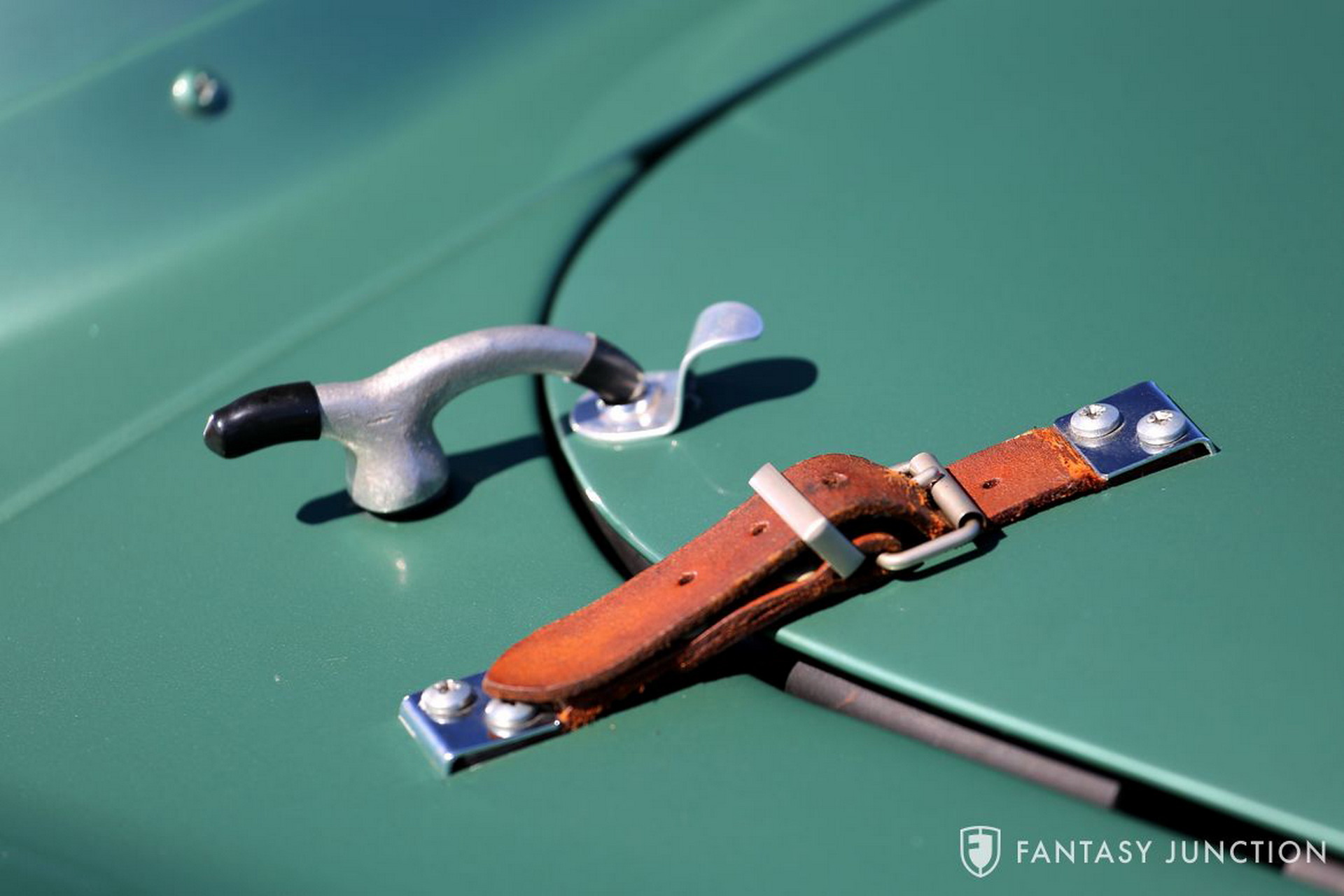 For $379,500, Live Like A Le Mans Racer With This 1958 Aston Martin DBR2 Replica