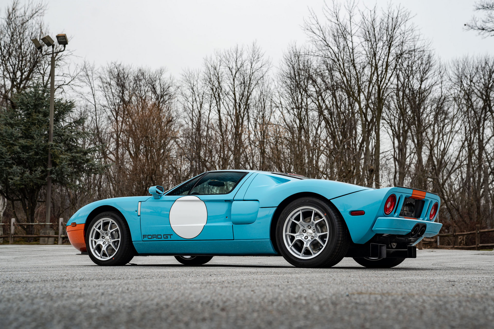 This 2006 Ford GT Heritage That’s Only Been Driven 2.7 Miles Is Pure Eye Candy