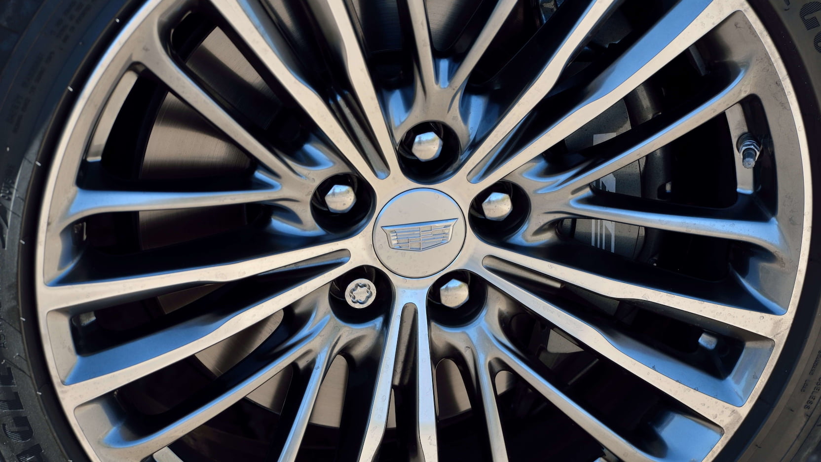 The Cadillac CT6-V Is Shaping Up To Be A Future Classic, So Buy This One With Just Over 1K Miles On It