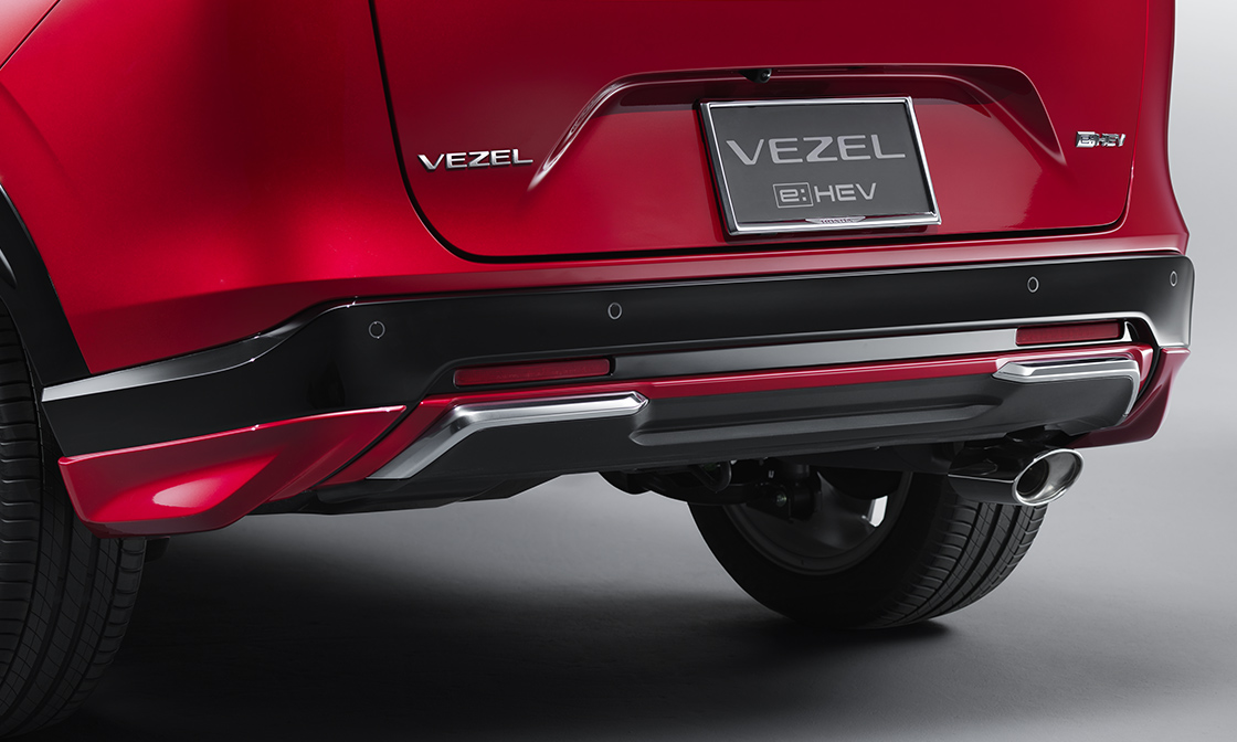 Honda Wastes No Time Pimping Up New 2021 HR-V / Vezel