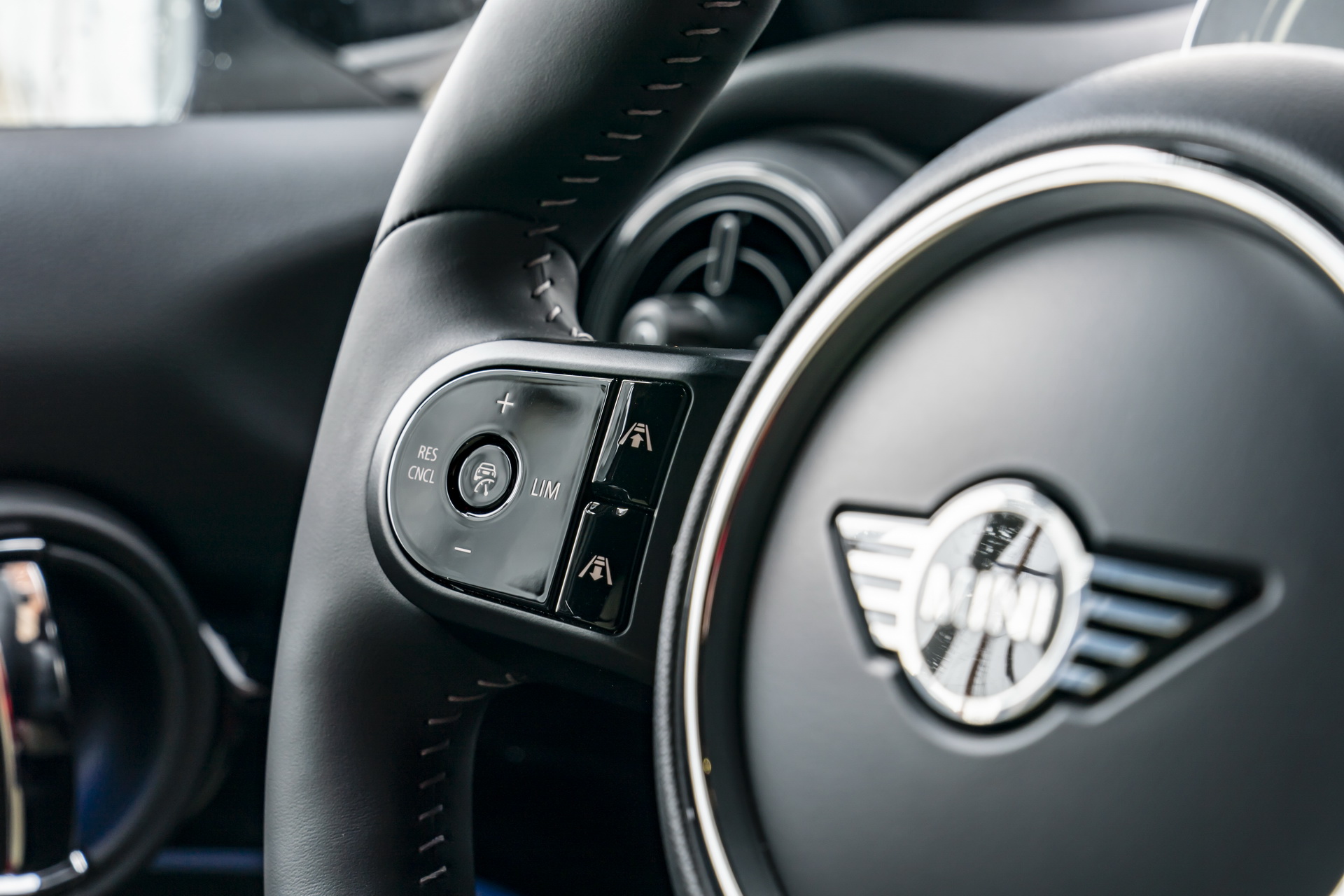 MINI’s Facelifted 5-Door Hatch Goes On Sale Across Europe