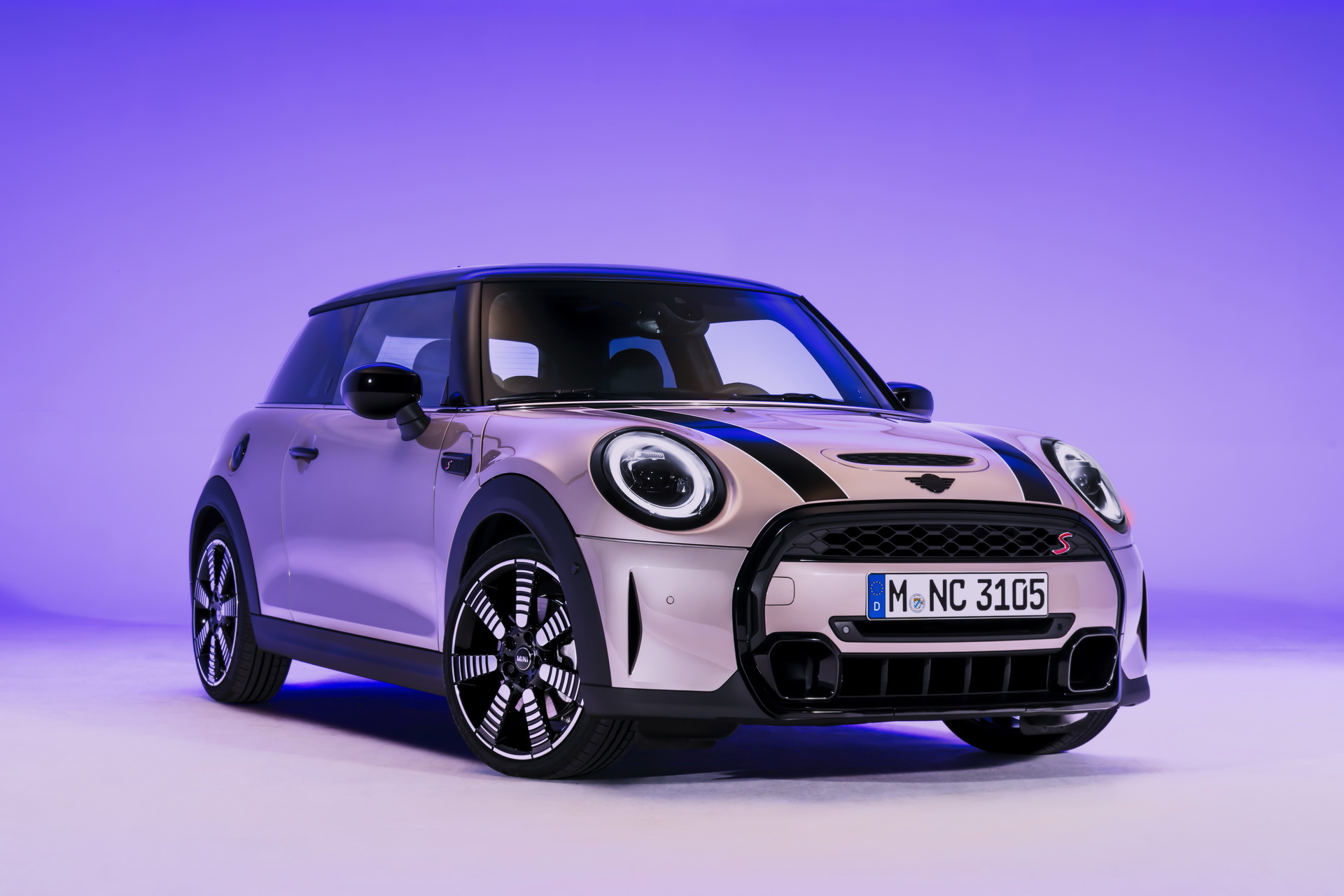 Future MINI Models Won’t Offer A Leather Option But They’ll Still Be Fun, Says Design Boss