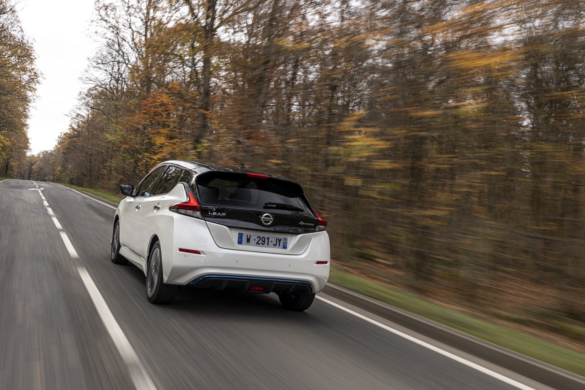 New Nissan Leaf10 Special Edition Celebrates 10th Anniversary Of The Japanese EV