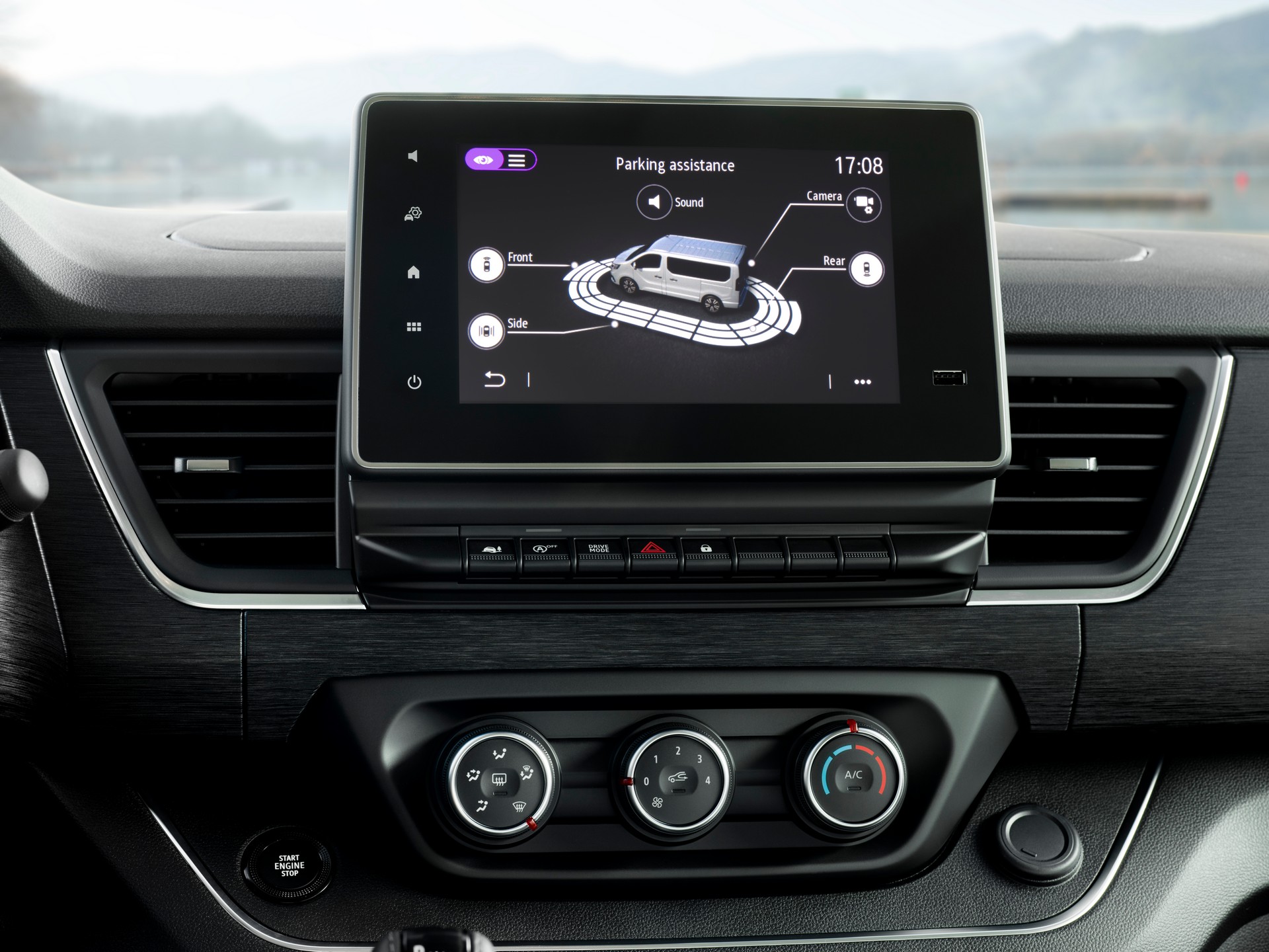 Nissan NV300 Combi Facelift Brings New Looks And A Higher Quality Interior