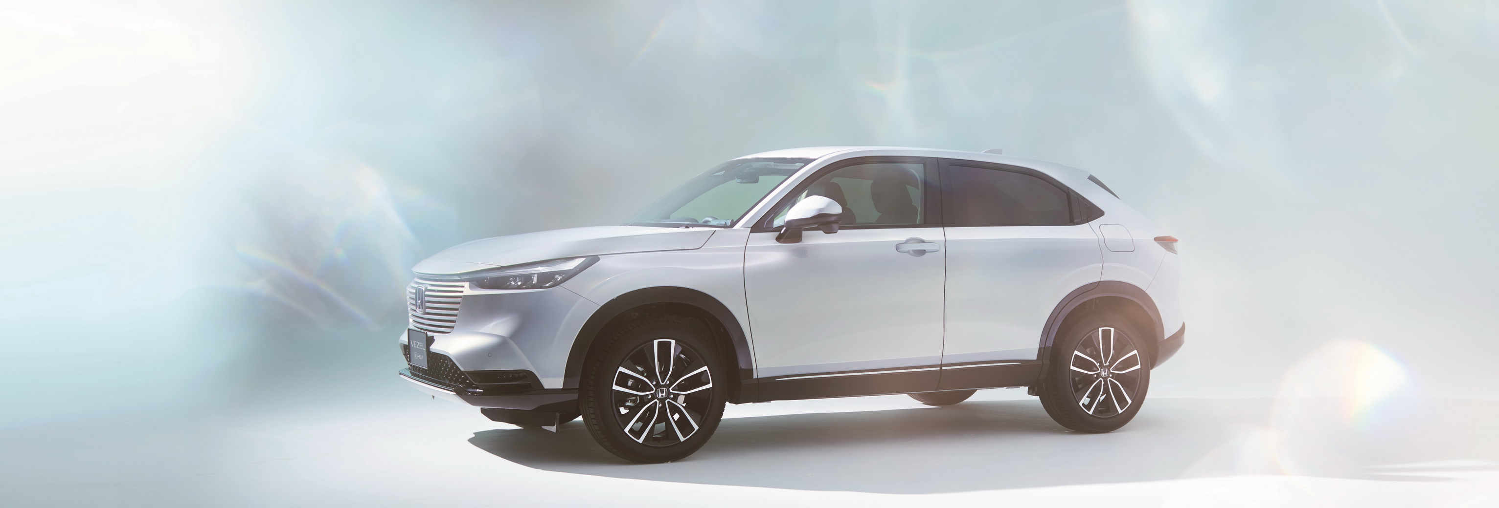 2022 Honda HR-V e:HEV Turns Into A Small Crossover Coupe With Hybrid Power