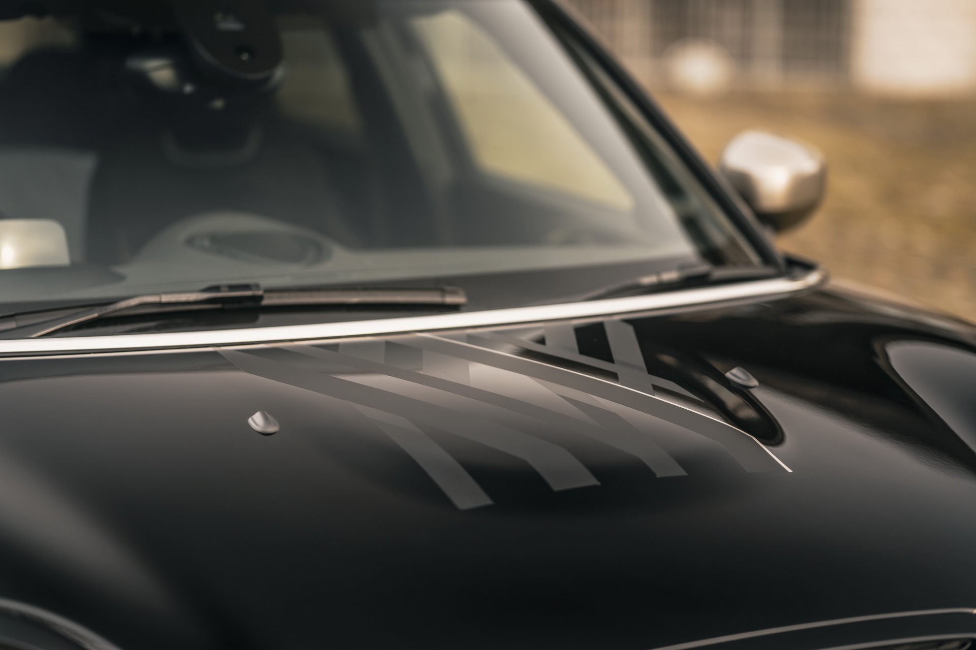 UK’s MINI Countryman And Clubman Get Possessed By The Shadow Edition Spirit