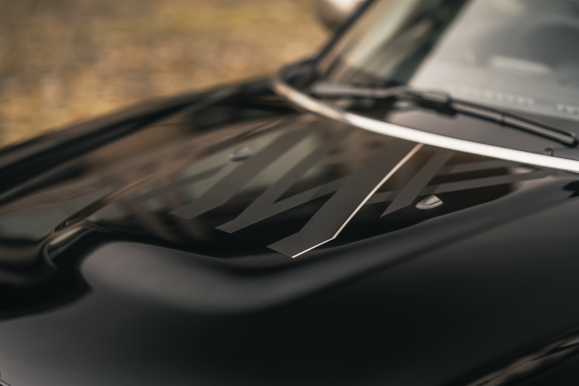 UK’s MINI Countryman And Clubman Get Possessed By The Shadow Edition Spirit