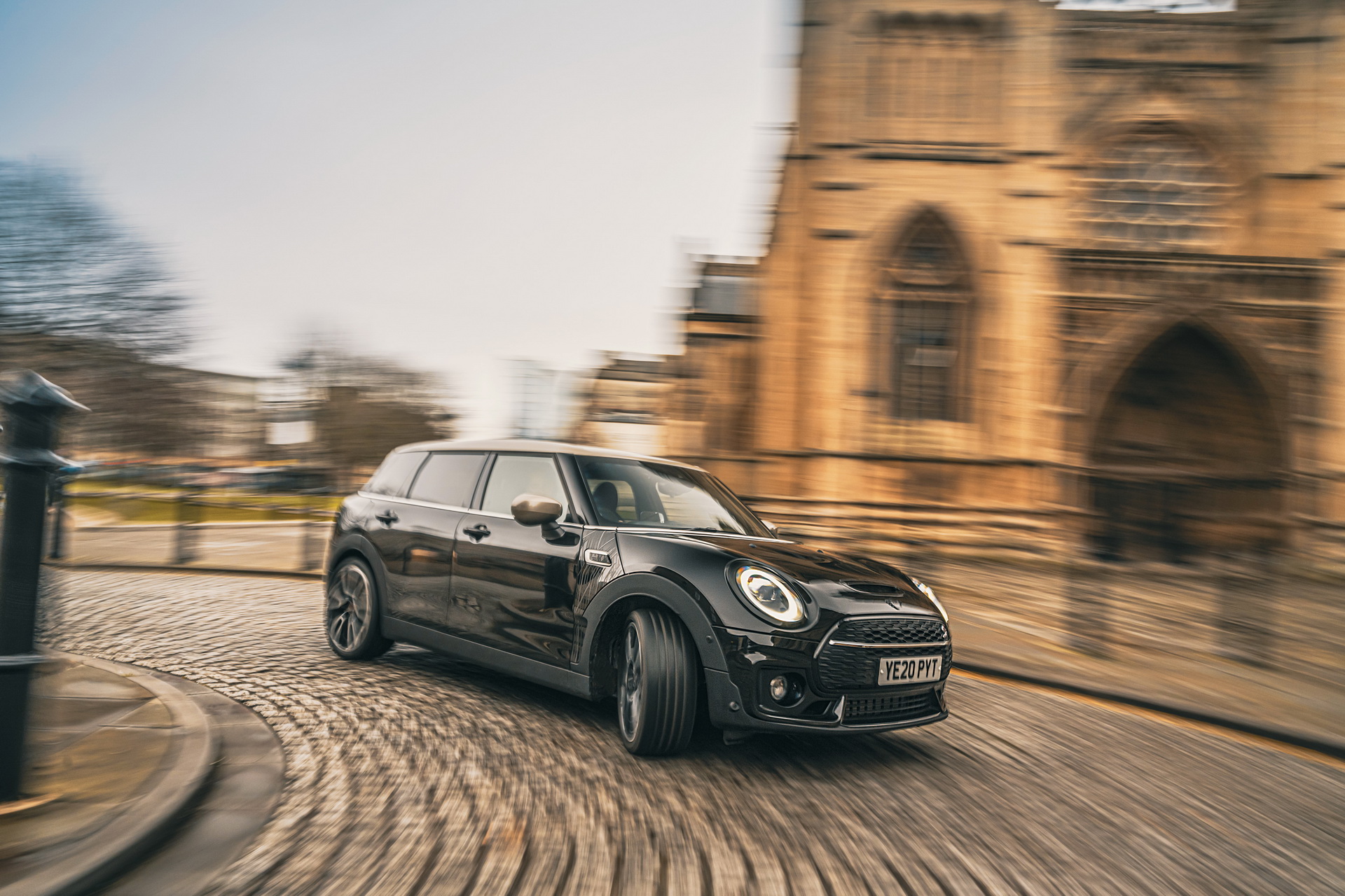 UK’s MINI Countryman And Clubman Get Possessed By The Shadow Edition Spirit