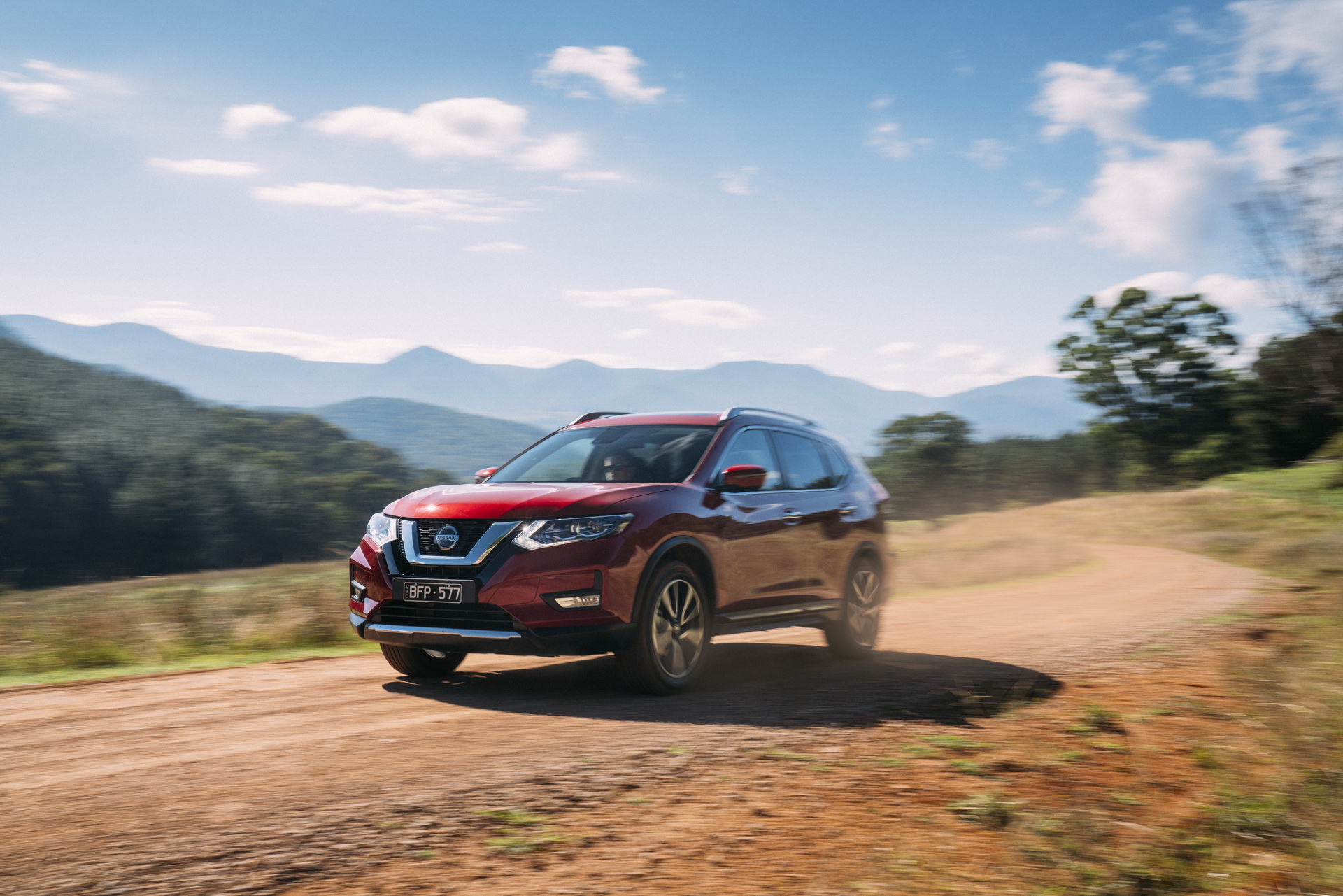 Nissan Updates Old X-Trail For 2021 Down Under Hoping Aussies Forget About The New One