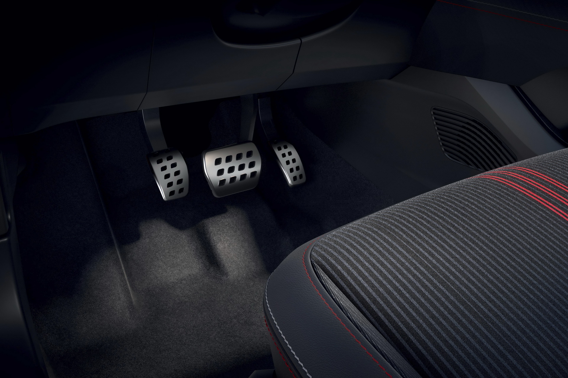 2021 Renault Captur R.S. Line Adds A Touch Of Sportiness To Subcompact Crossover