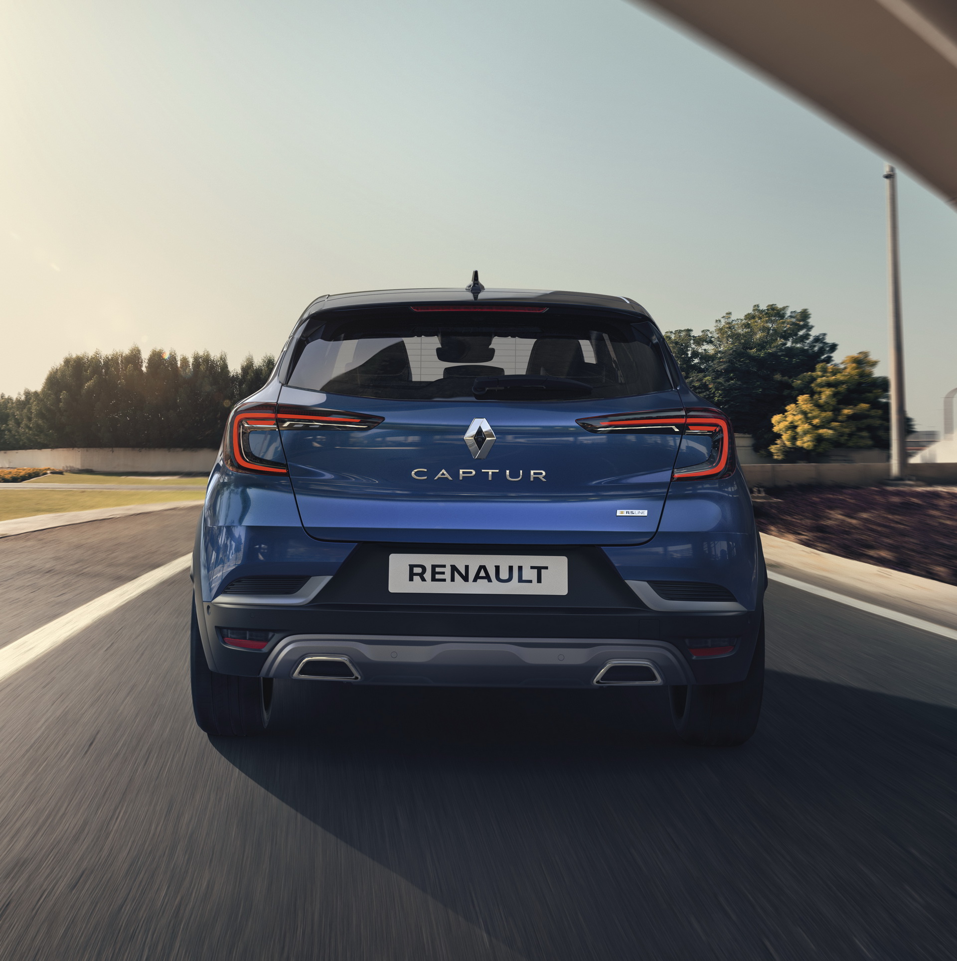 2021 Renault Captur R.S. Line Adds A Touch Of Sportiness To Subcompact Crossover