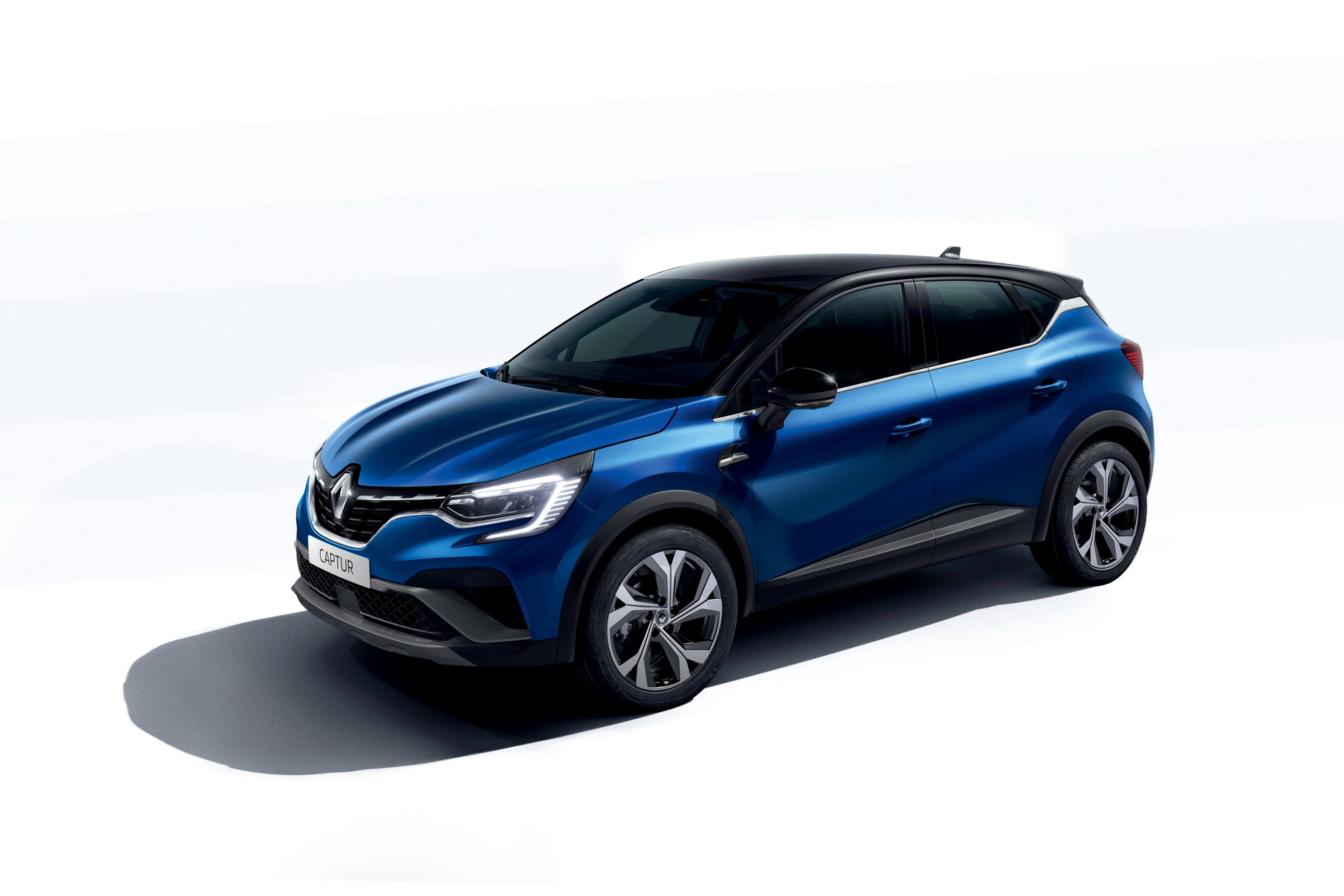 2021 Renault Captur R.S. Line Adds A Touch Of Sportiness To Subcompact Crossover