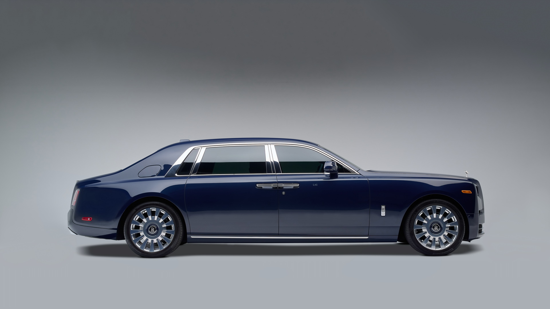 2021 Rolls-Royce Koa Phantom Is The Ultimate Bespoke Luxury Sedan
