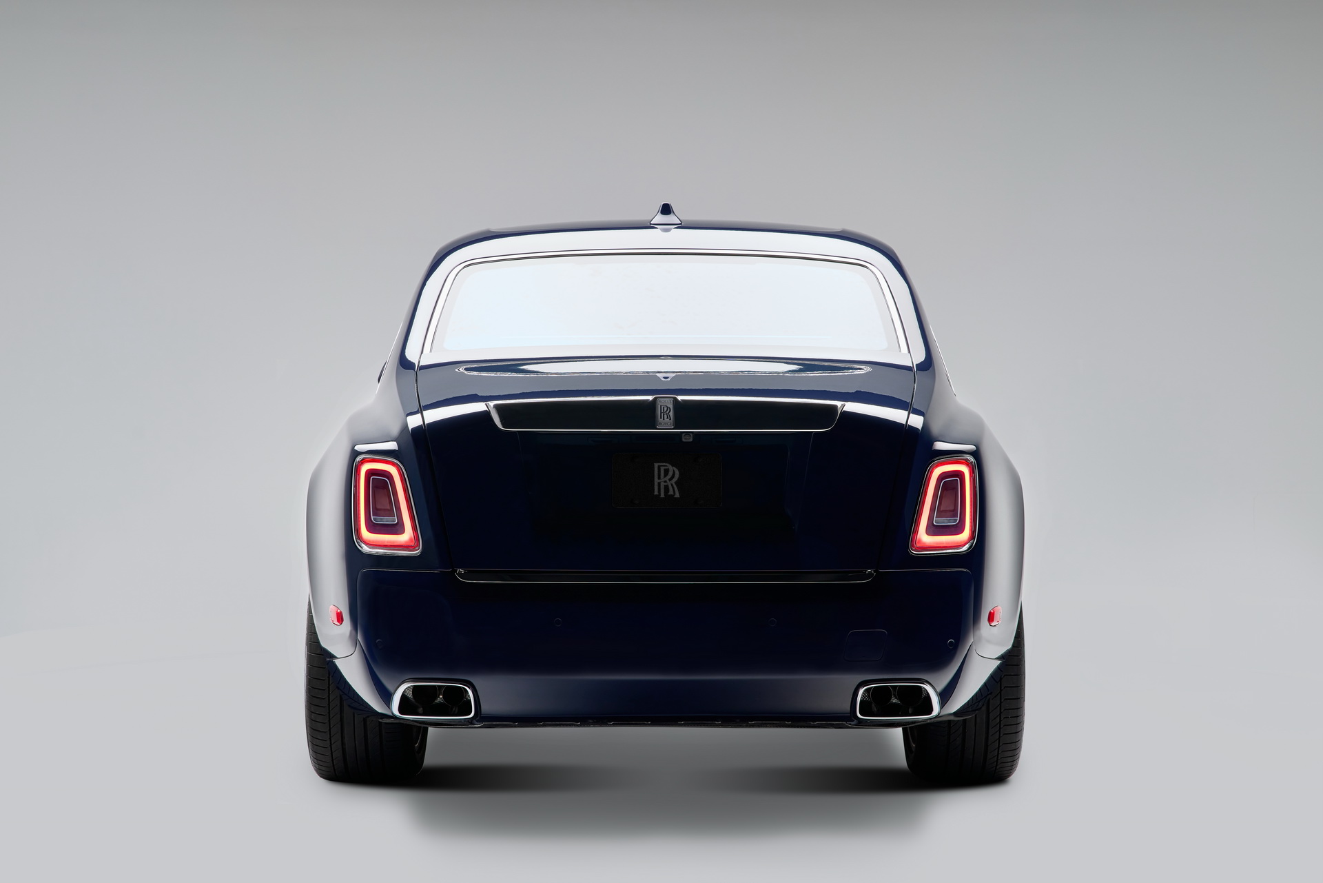 2021 Rolls-Royce Koa Phantom Is The Ultimate Bespoke Luxury Sedan