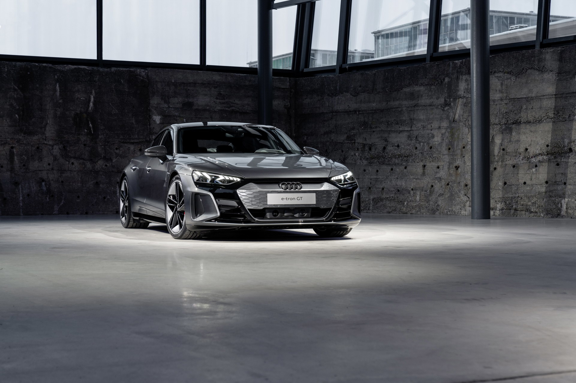 [Imagen: 2022-Audi-e-tron-GT-24.jpg]