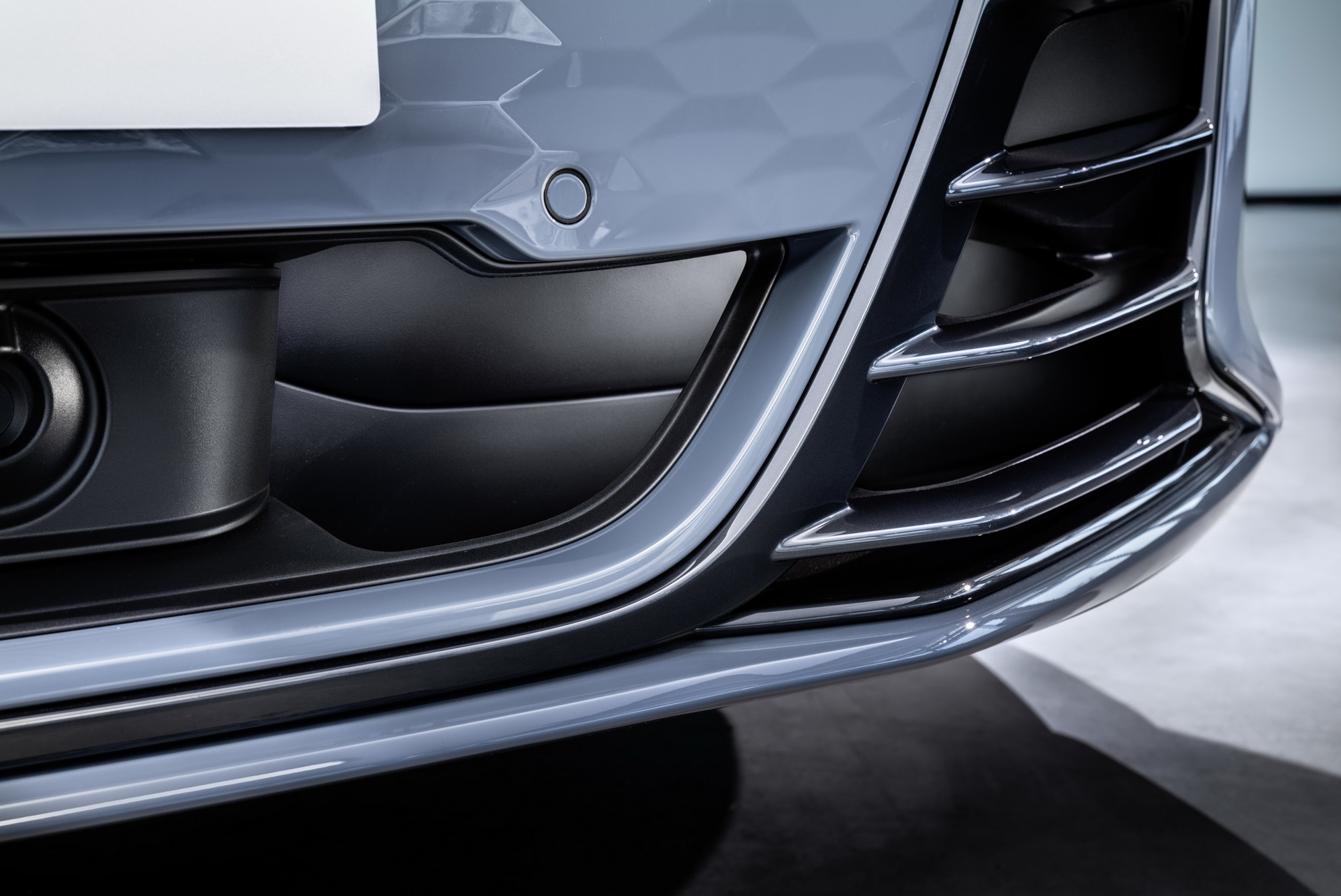 The 2022 Audi E-Tron GT Is Here, And It’s A Beaut With Electrifying Performance From $99,900