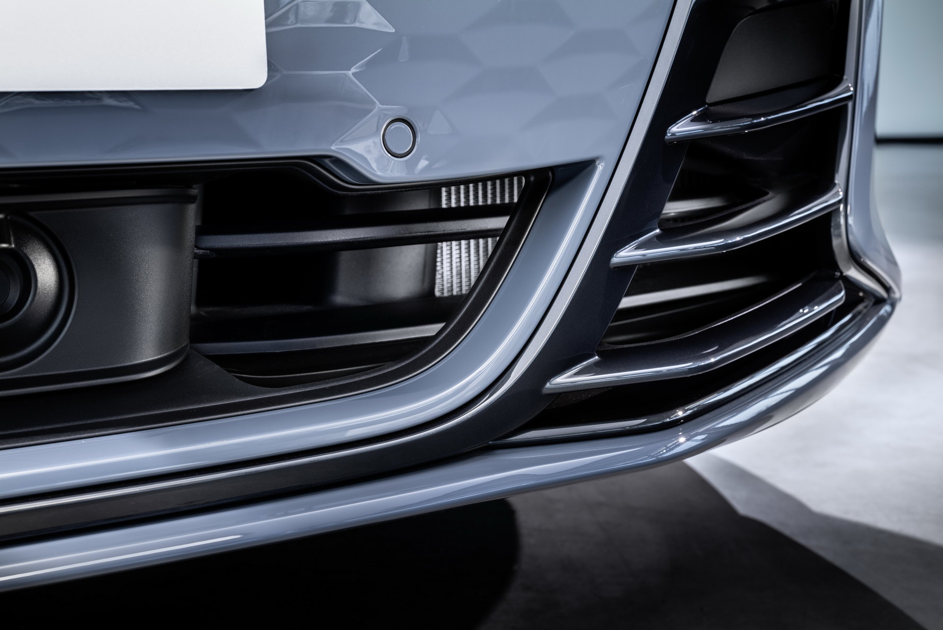 The 2022 Audi E-Tron GT Is Here, And It’s A Beaut With Electrifying Performance From $99,900