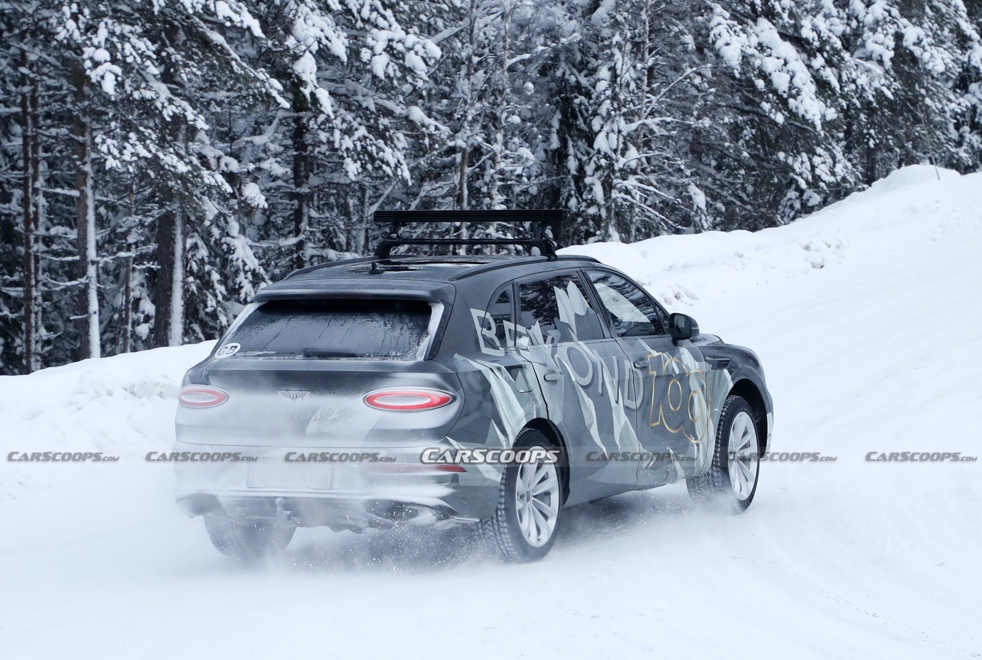 Bentley’s Bentayga Extended Wheelbase Spied During Winter Testing