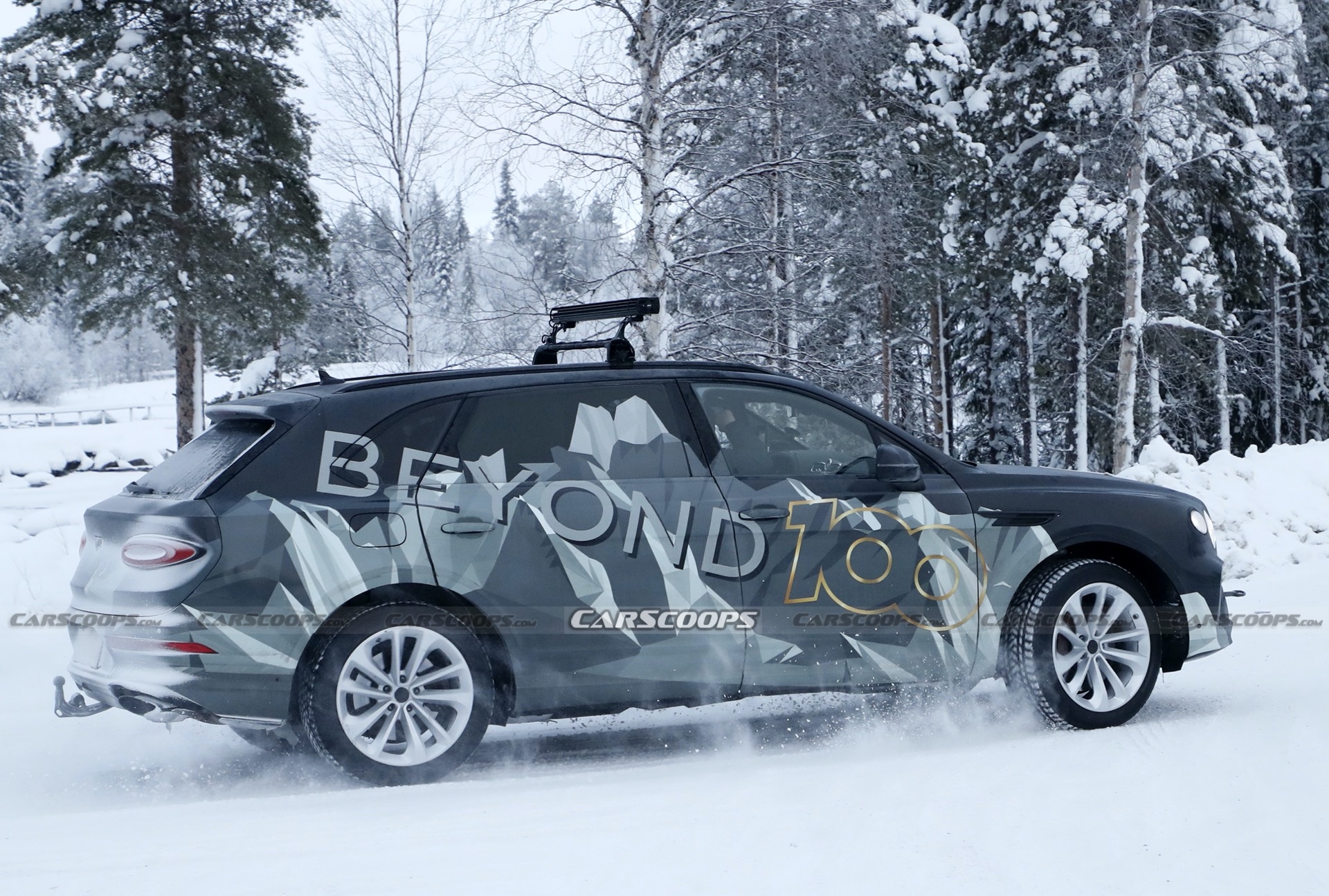 Bentley’s Bentayga Extended Wheelbase Spied During Winter Testing