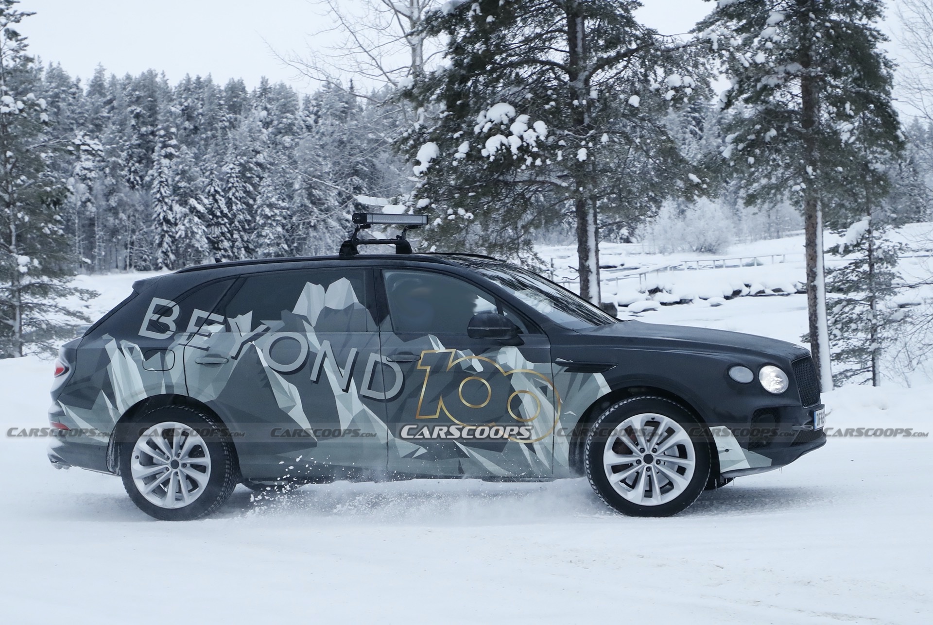 Bentley’s Bentayga Extended Wheelbase Spied During Winter Testing
