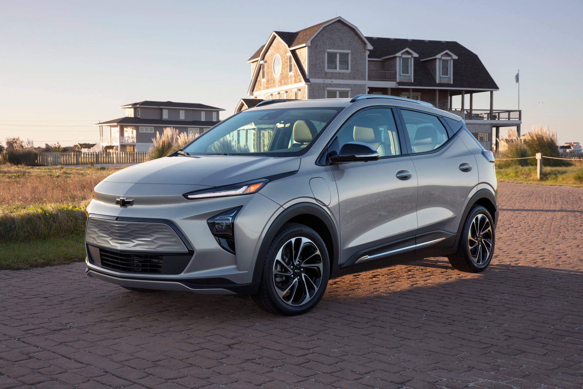 The 2022 Chevrolet Bolt And Bolt EUV Combine Bold Styling With Up To 