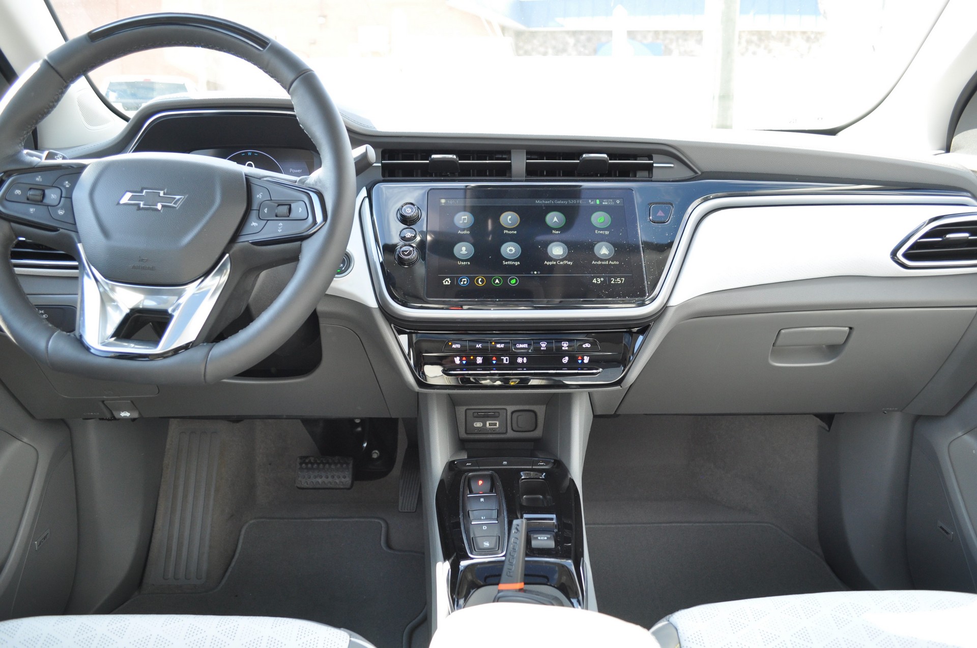 Driven: The 2022 Chevrolet Bolt EUV Is An Electric Super Cruiser