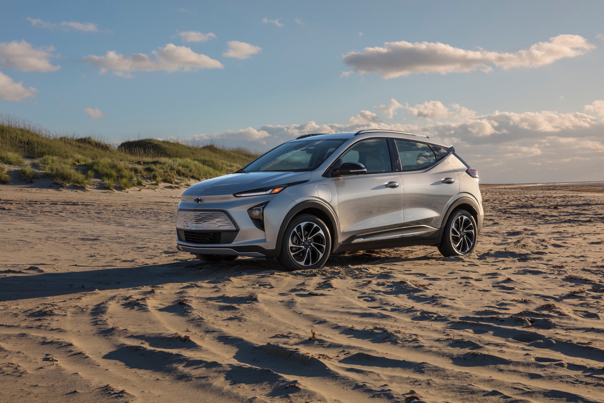 The 2022 Chevrolet Bolt And Bolt EUV Combine Bold Styling With Up To 259 Miles Of Range