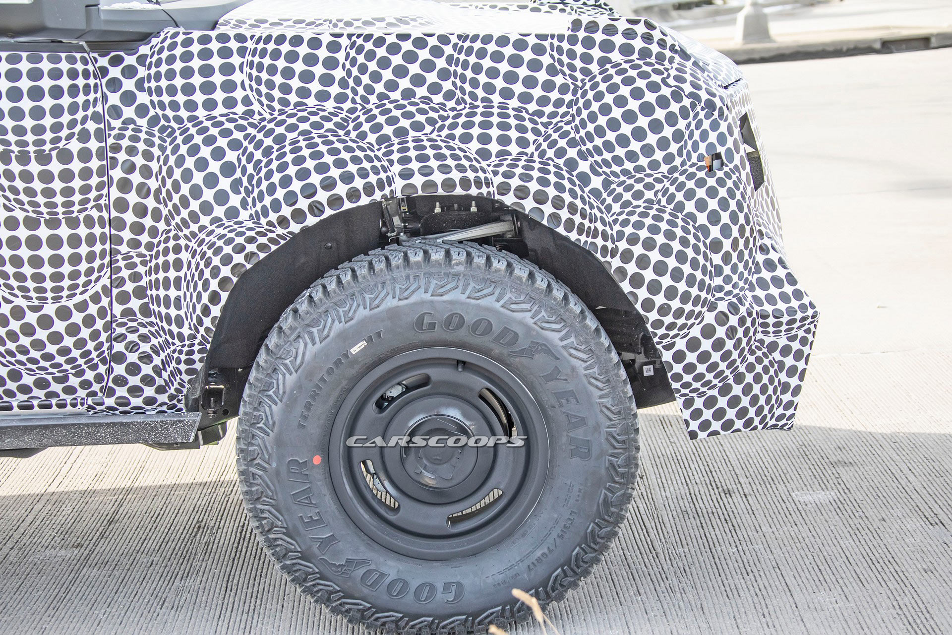 2022 Ford Bronco Heritage Edition Will Be Kicking It Old School