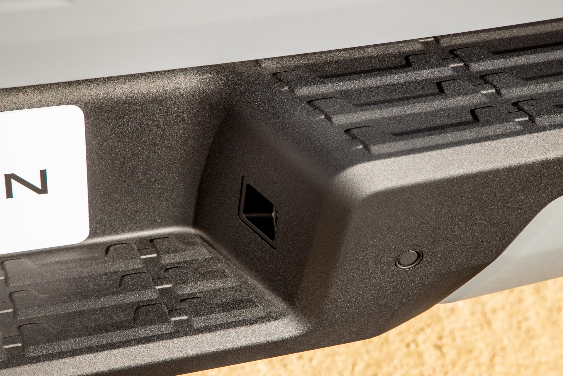 This Is Nissan’s Bigger And Badder All-New 2022 Frontier Mid-Size Truck