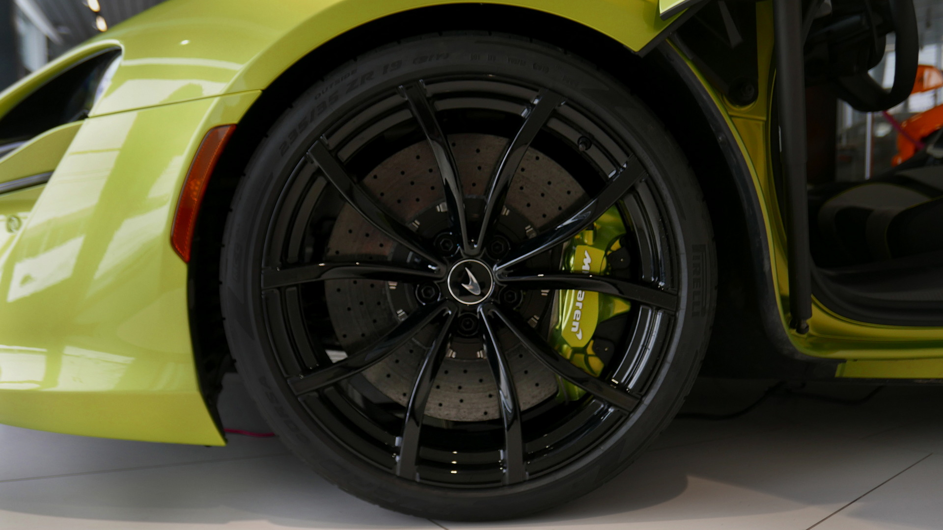 We Check Out The First 2022 McLaren Artura To Hit U.S. Shores In Person