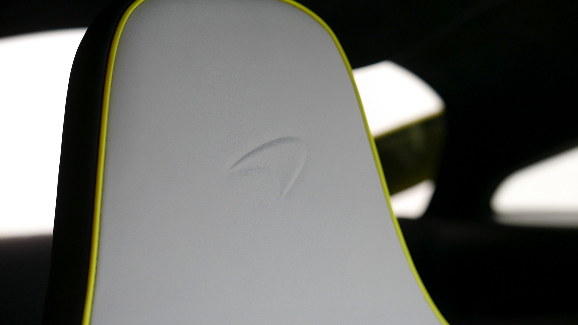 We Check Out The First 2022 McLaren Artura To Hit U.S. Shores In Person