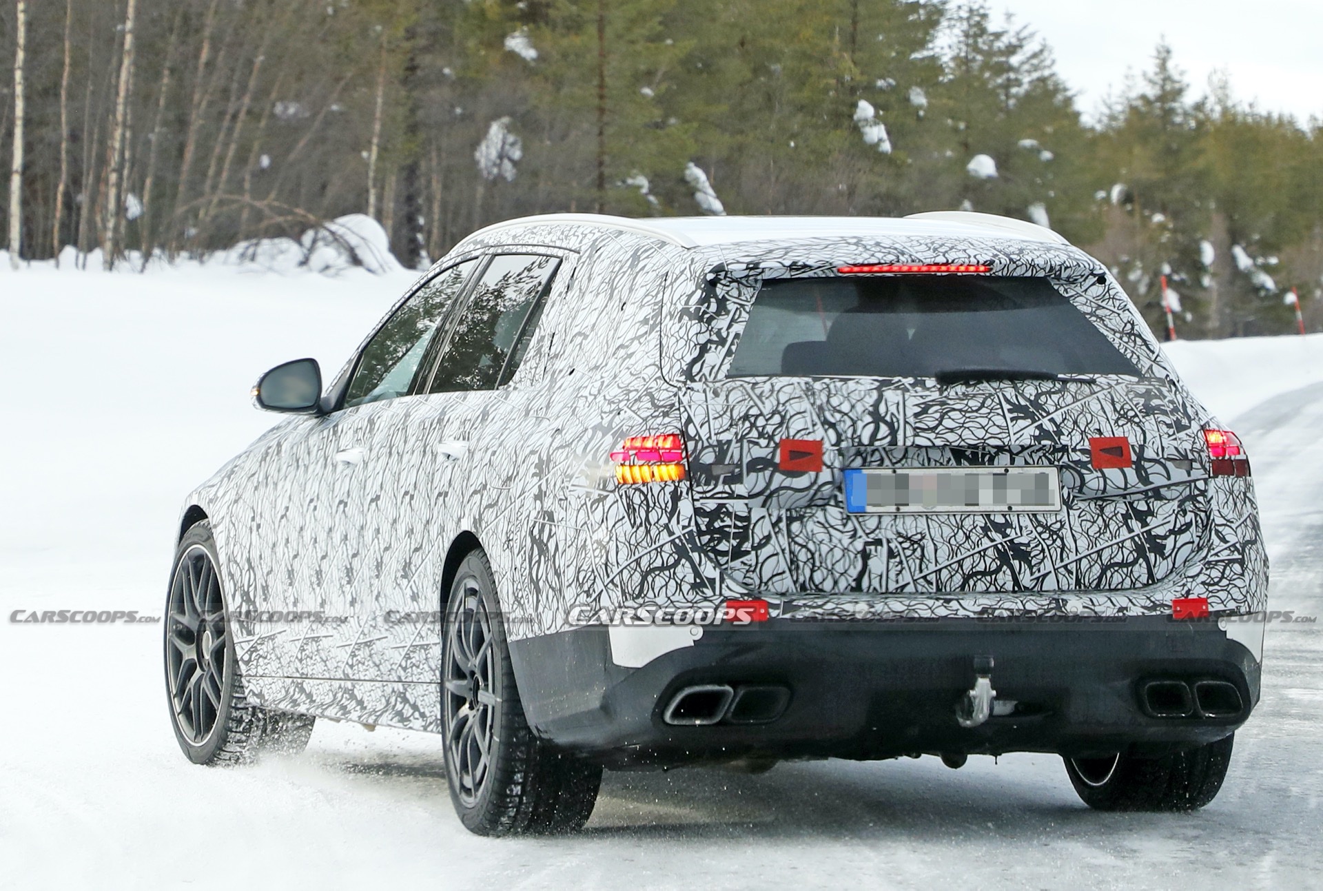 All New 2022 Mercedes-AMG C63 And C63 Wagon Spied Together For The First Time