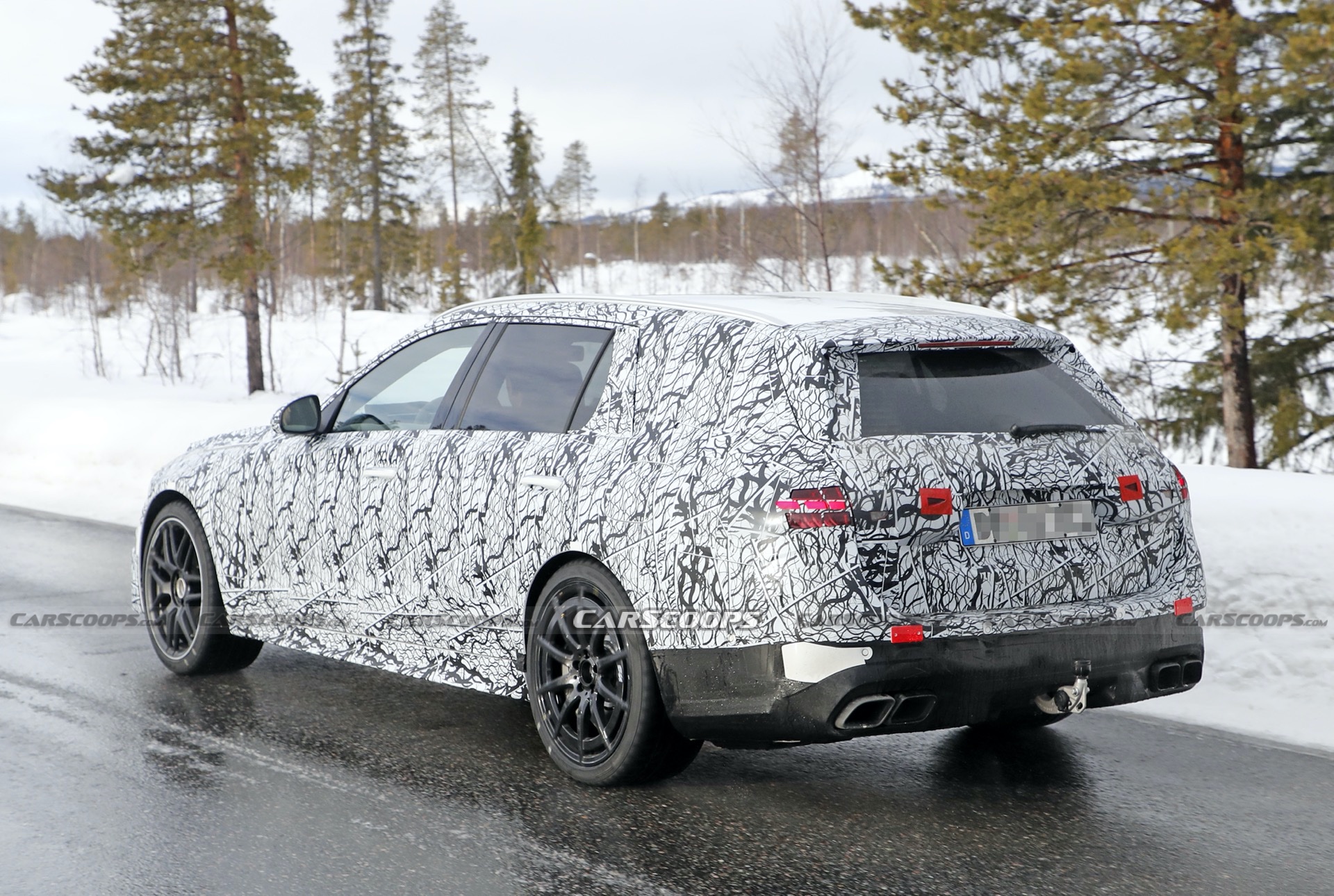 All New 2022 Mercedes-AMG C63 And C63 Wagon Spied Together For The First Time