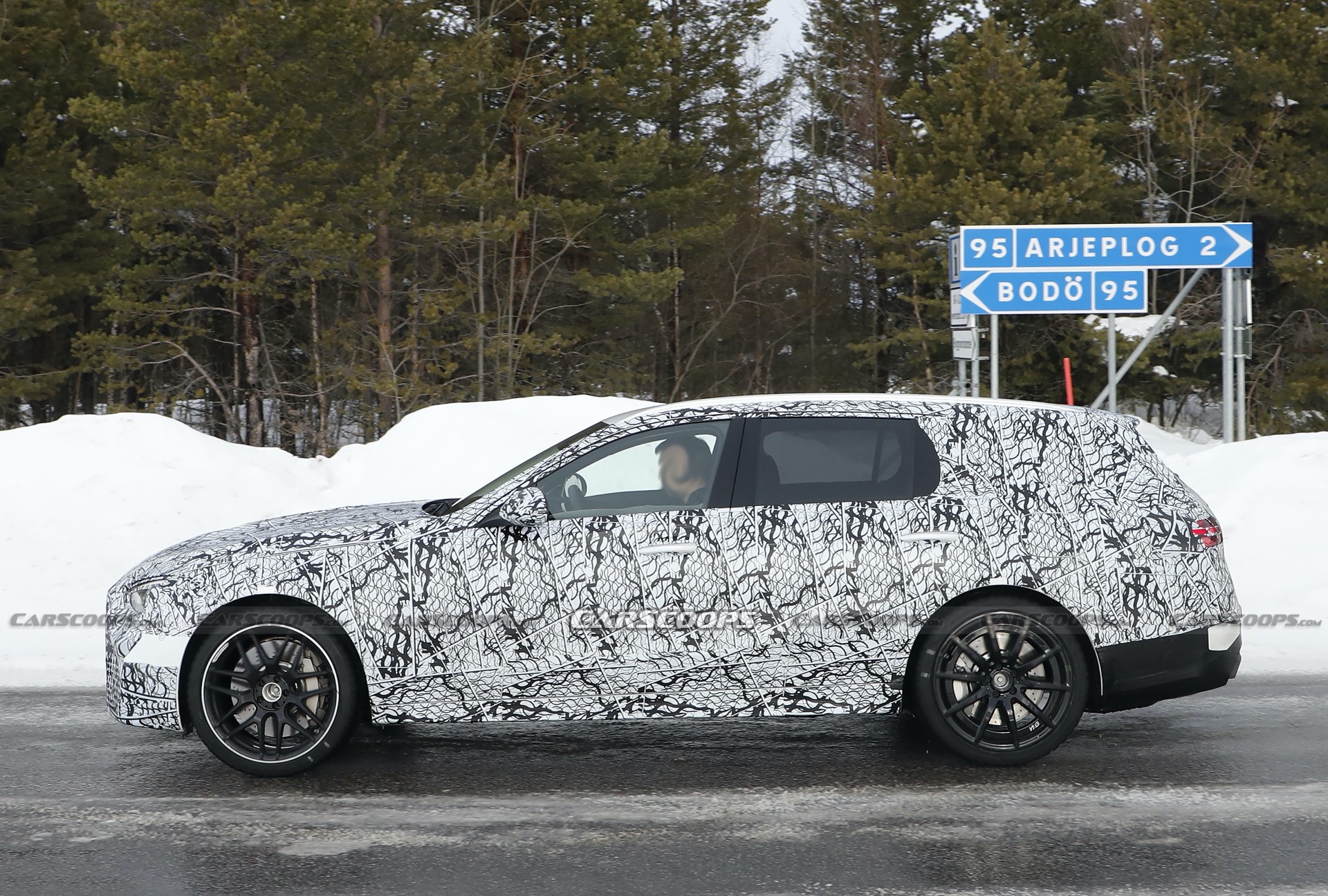 New Mercedes-AMG C63 Due This Year With 550 HP Electrified Four-Pot Engine And Drift Mode?