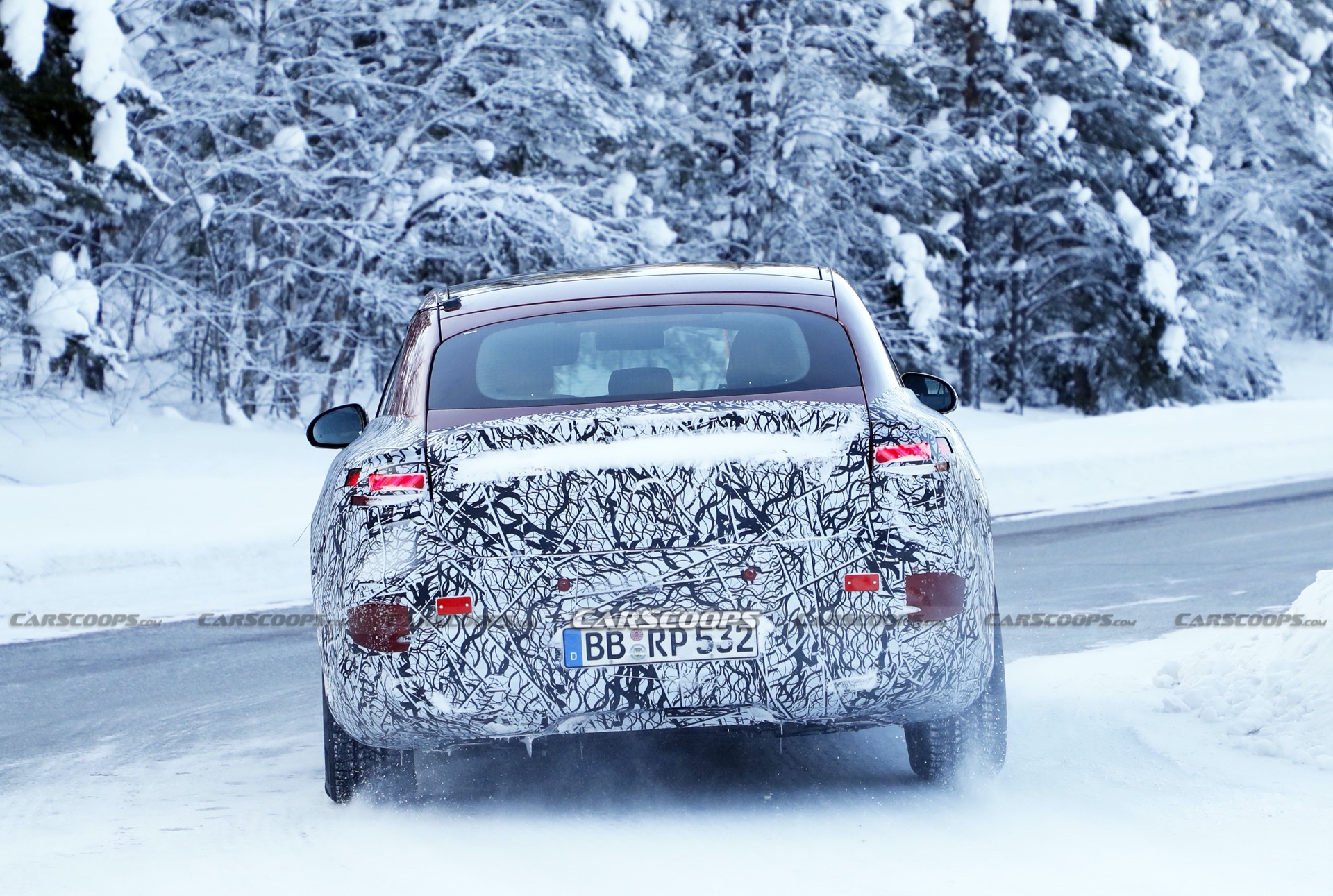 Mercedes’ 2022 EQS Electric Sedan Is Coming To Challenge The Audi E-Tron And Tesla Model S