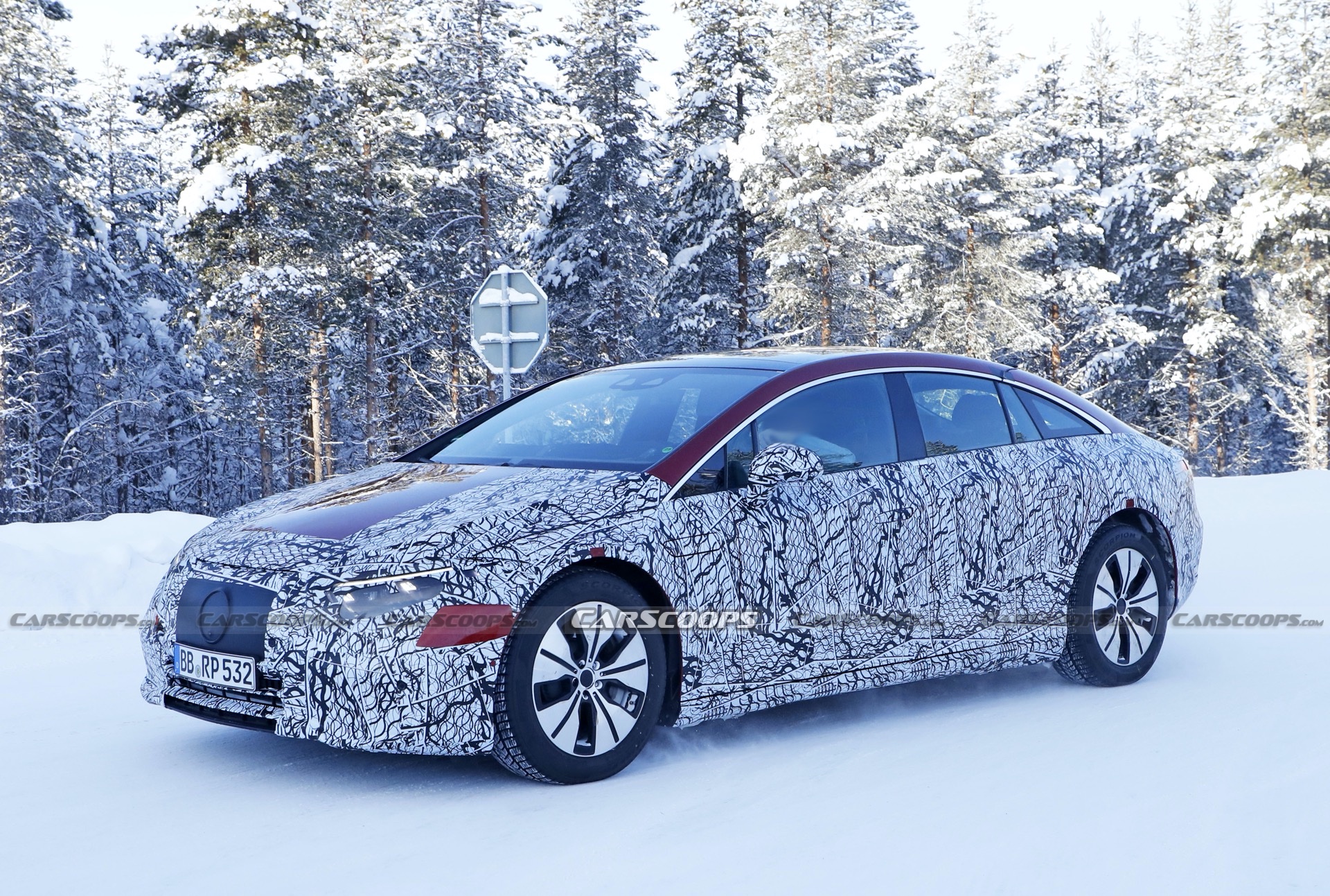 Mercedes’ 2022 EQS Electric Sedan Is Coming To Challenge The Audi E-Tron And Tesla Model S