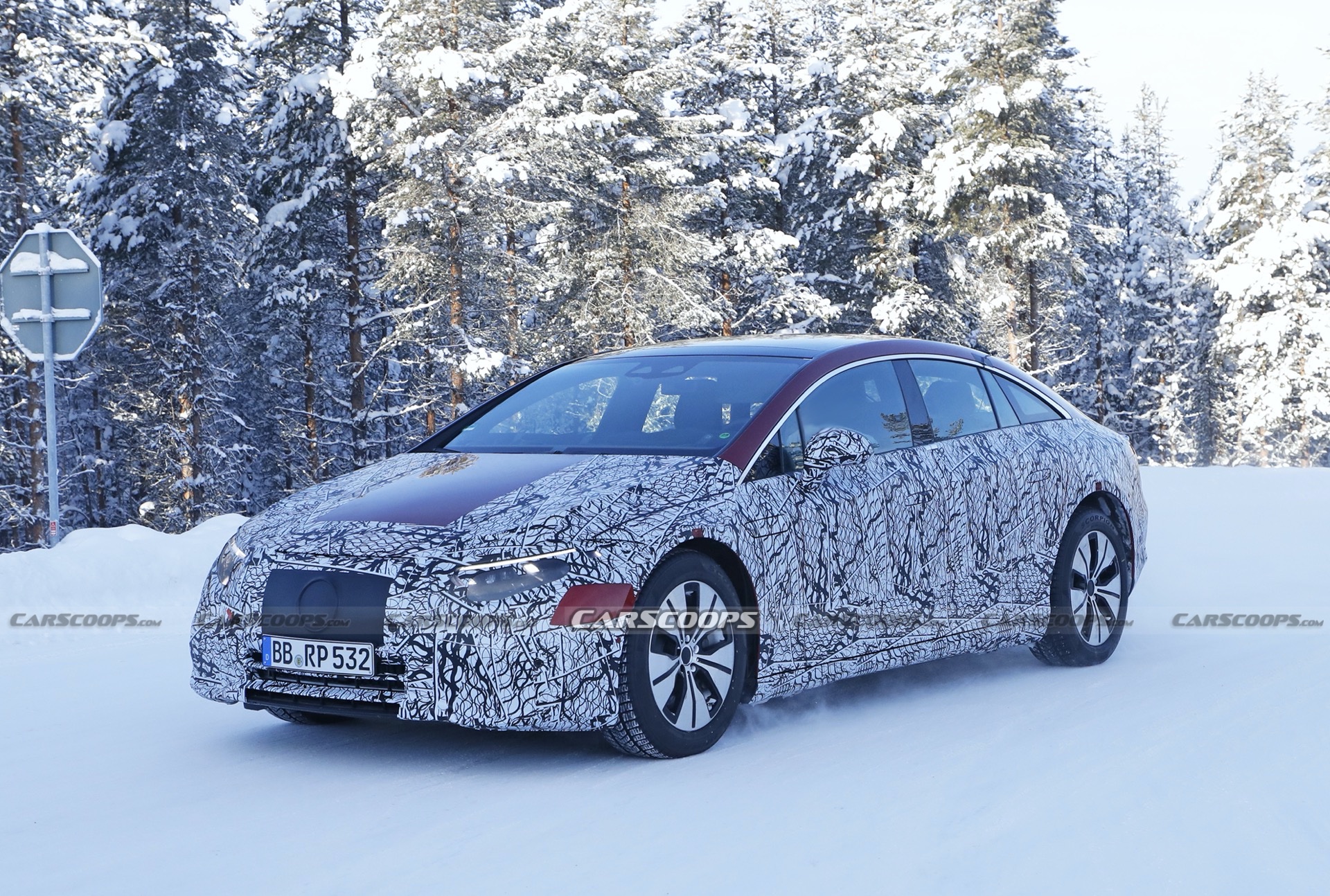 Mercedes’ 2022 EQS Electric Sedan Is Coming To Challenge The Audi E-Tron And Tesla Model S