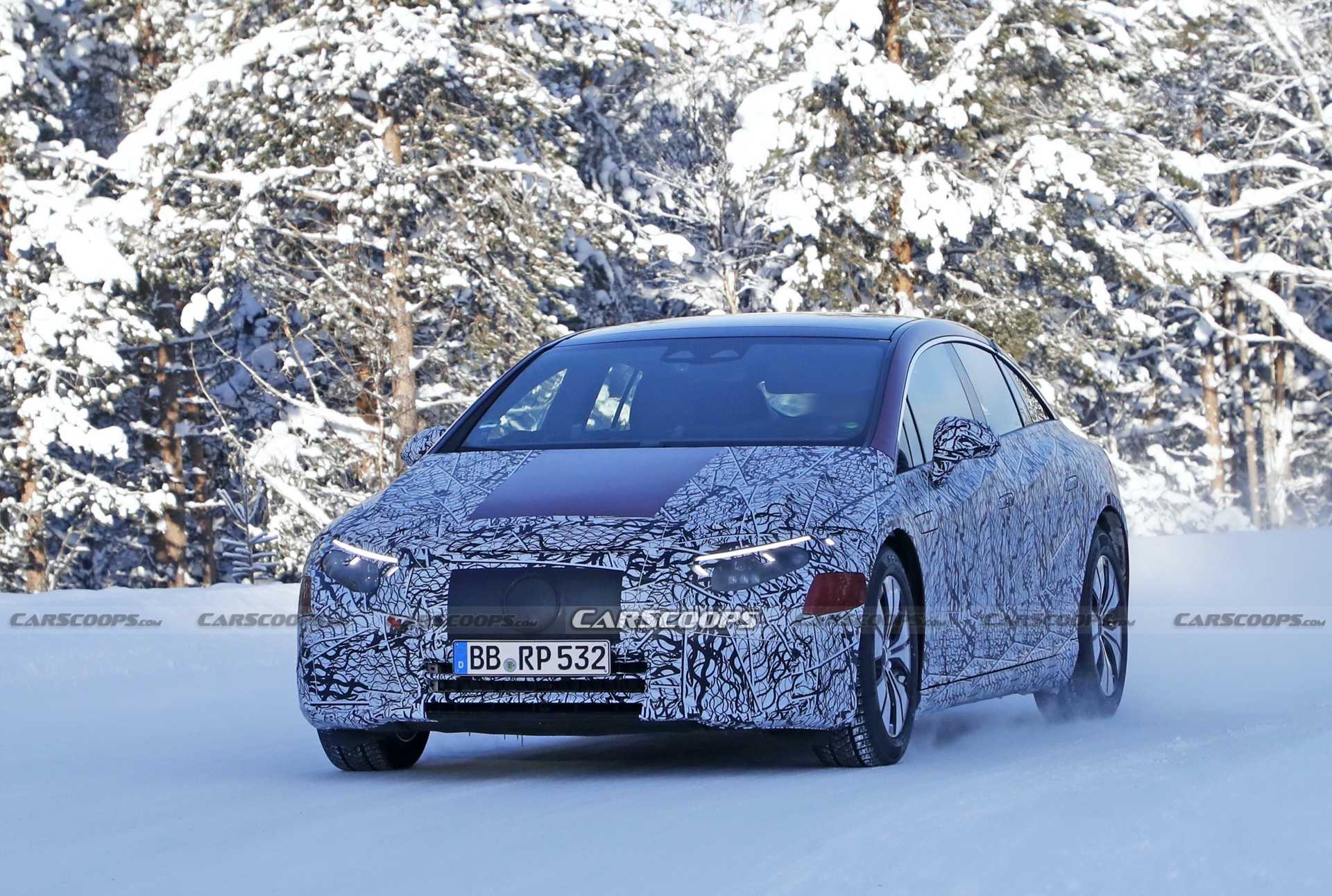 Mercedes’ 2022 EQS Electric Sedan Is Coming To Challenge The Audi E-Tron And Tesla Model S