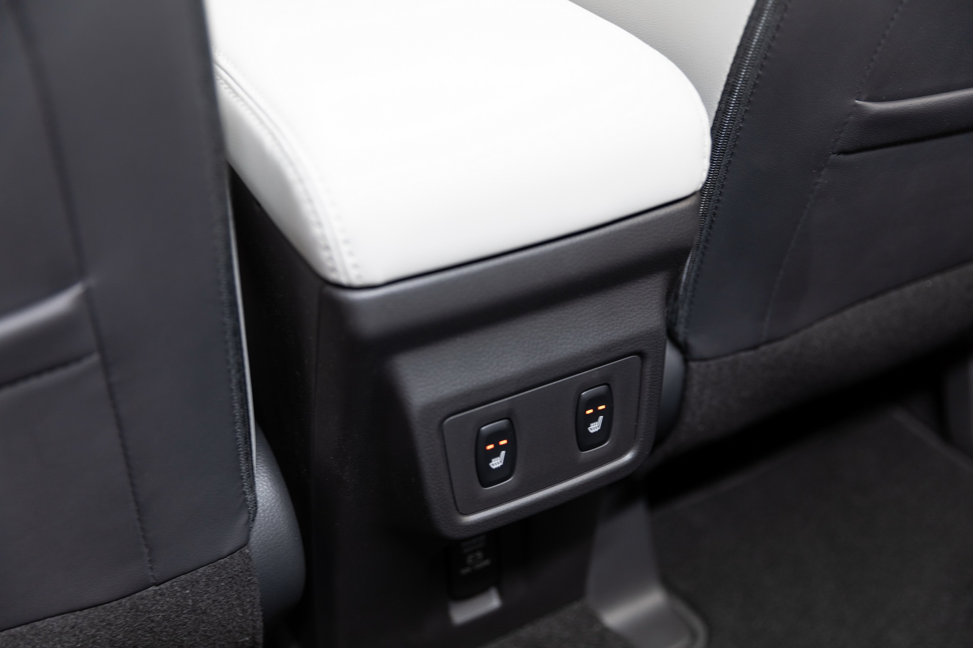 Face-Tweaked 2022 Mitsubishi Eclipse Cross Arrives In The U.S. From $24,590