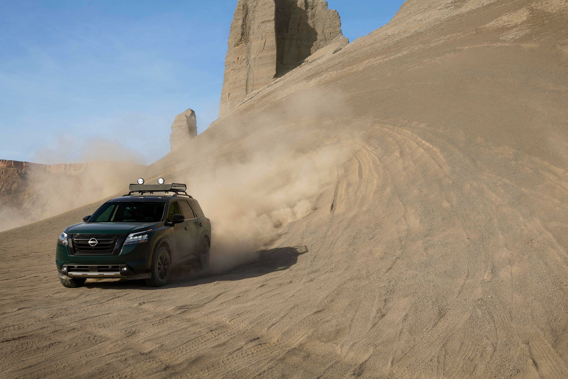 2022 Nissan Pathfinder Returns With Seating For Eight, Beefy Looks And A Proper 9sp Auto