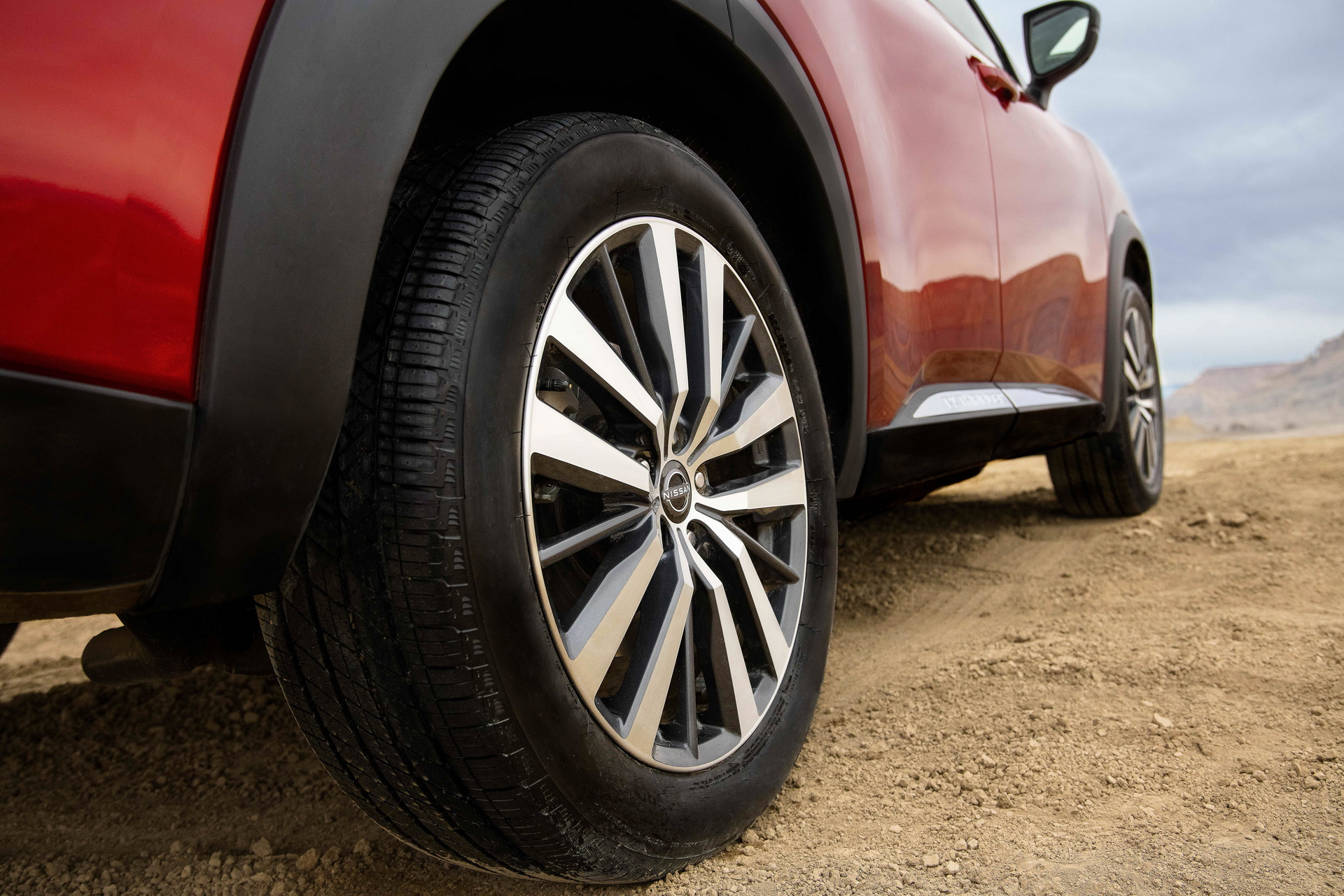 2022 Nissan Pathfinder Returns With Seating For Eight, Beefy Looks And A Proper 9sp Auto