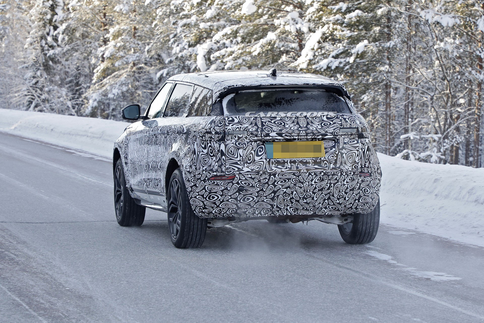 2022 Range Rover Evoque LWB Spied, Can’t Come Soon Enough For Second-Row Passengers