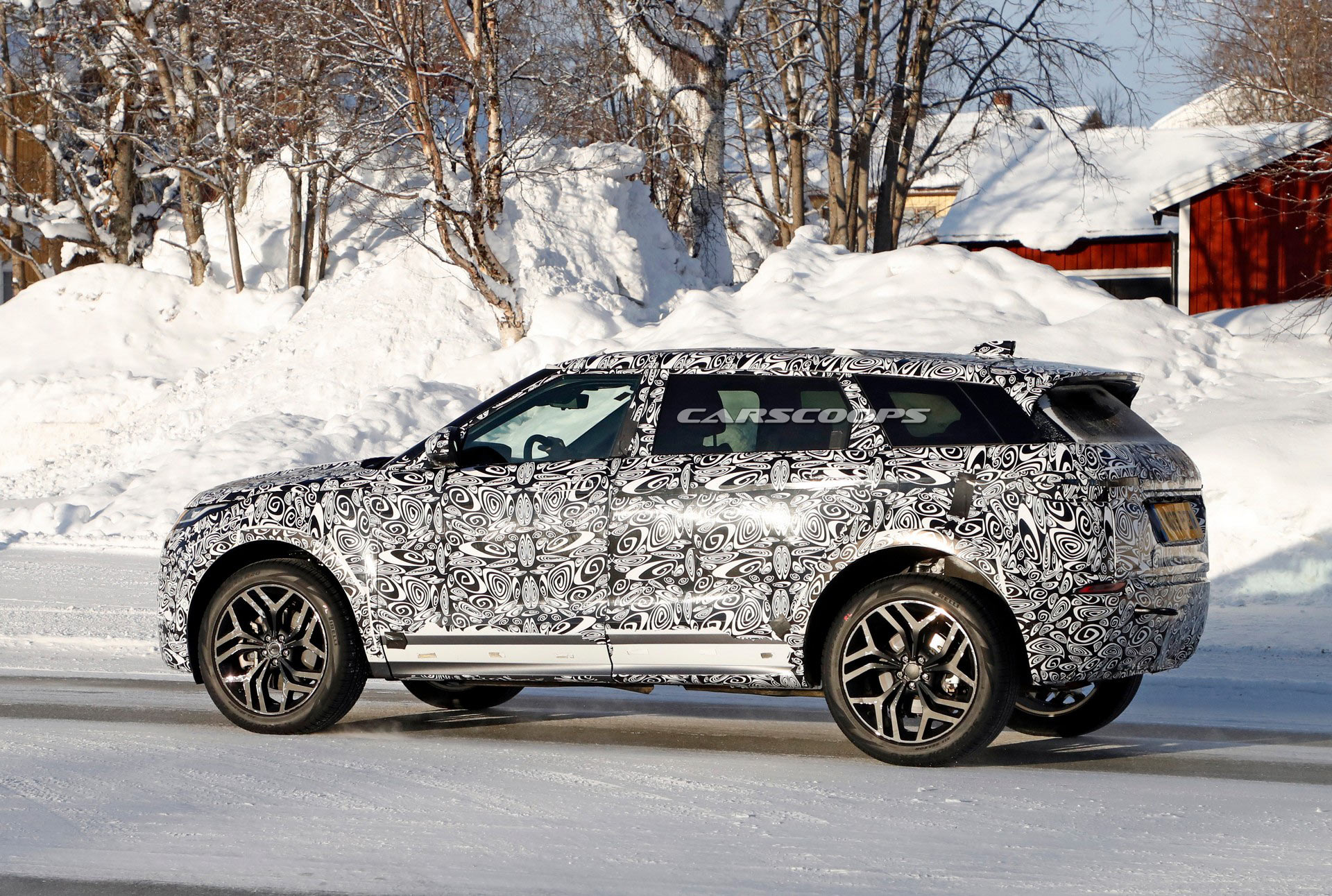2022 Range Rover Evoque LWB Spied, Can’t Come Soon Enough For Second-Row Passengers