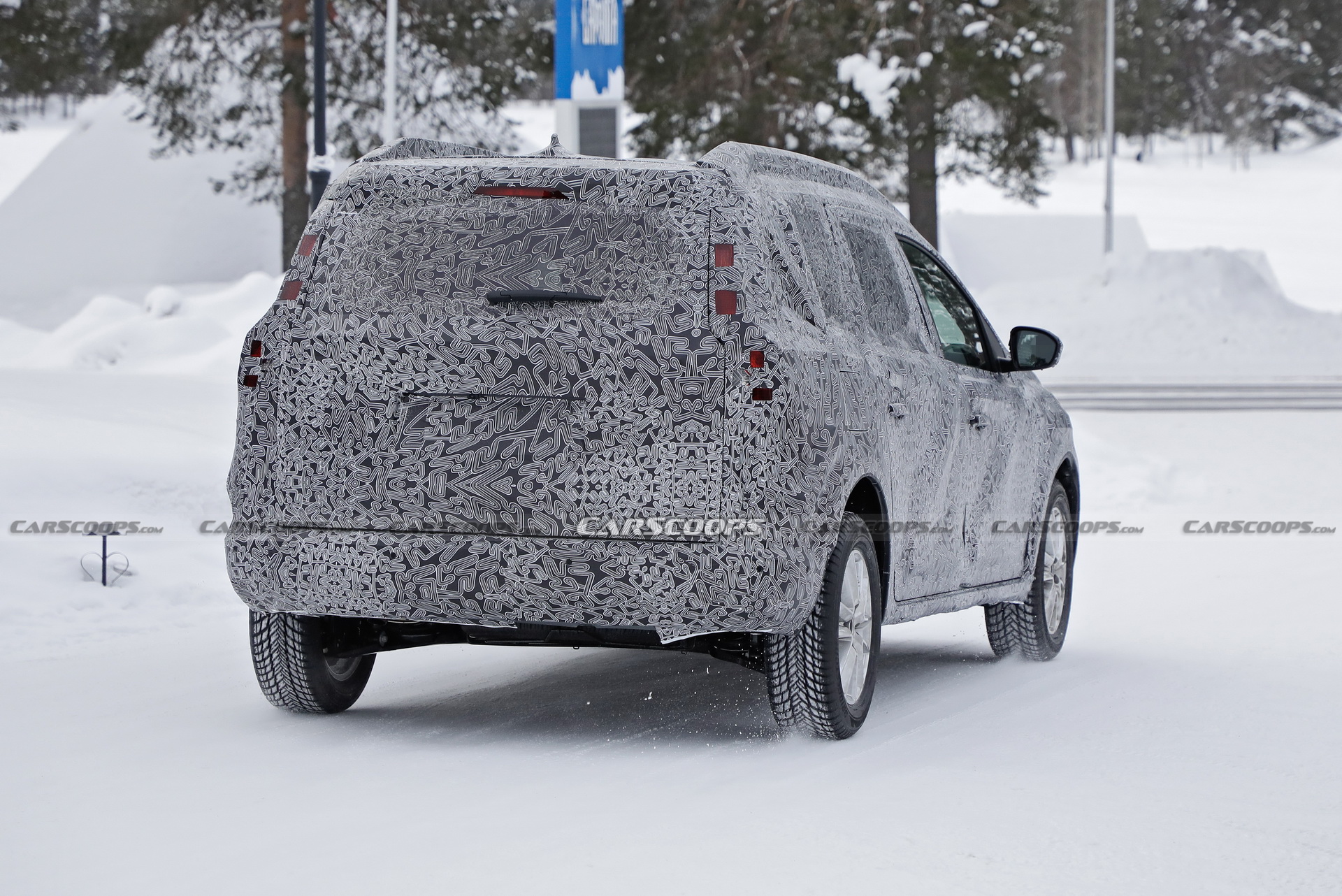 2022 Dacia Logan MCV Wagon Spied Testing For The First Time