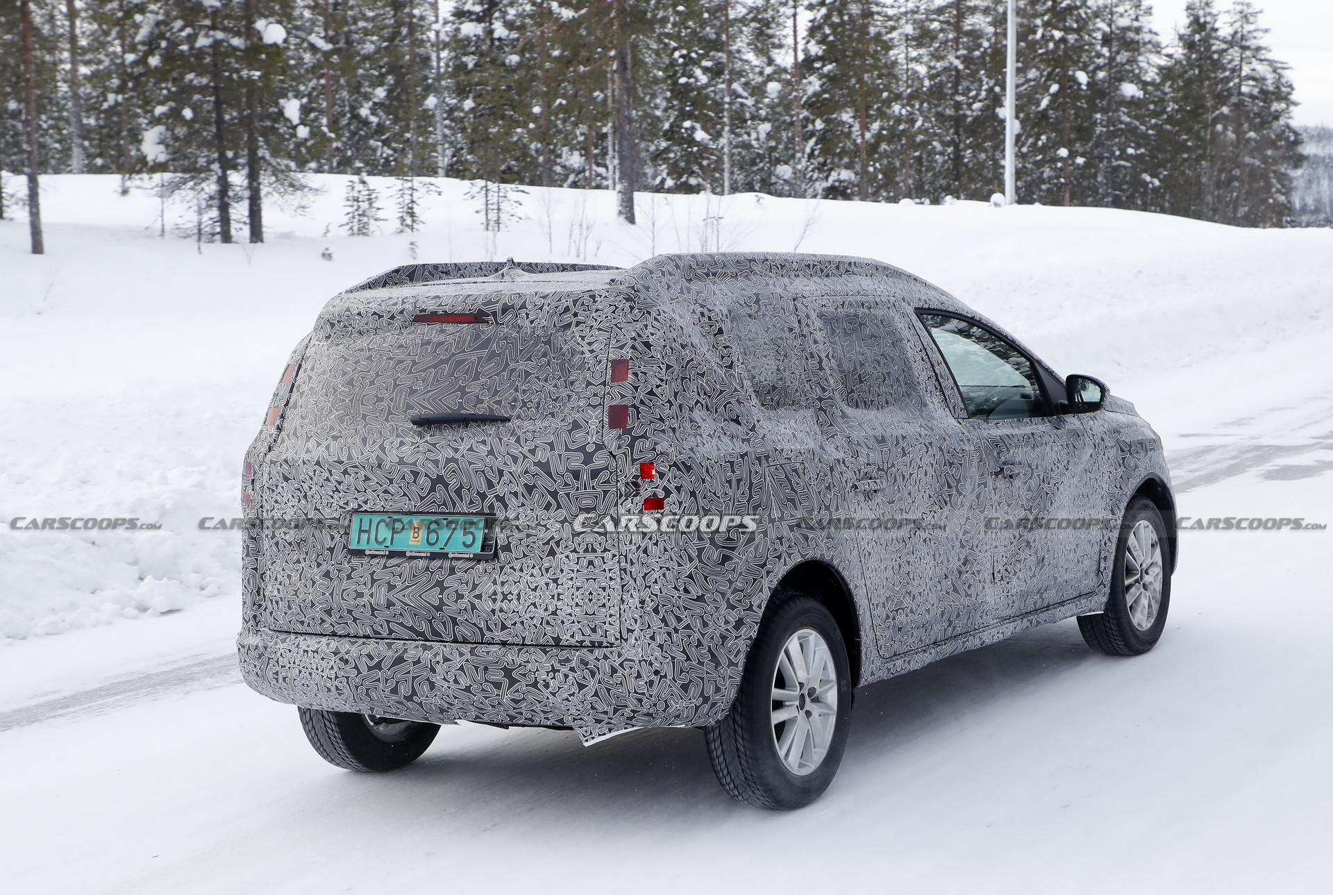 2022 Dacia Logan MCV Wagon Spied Testing For The First Time